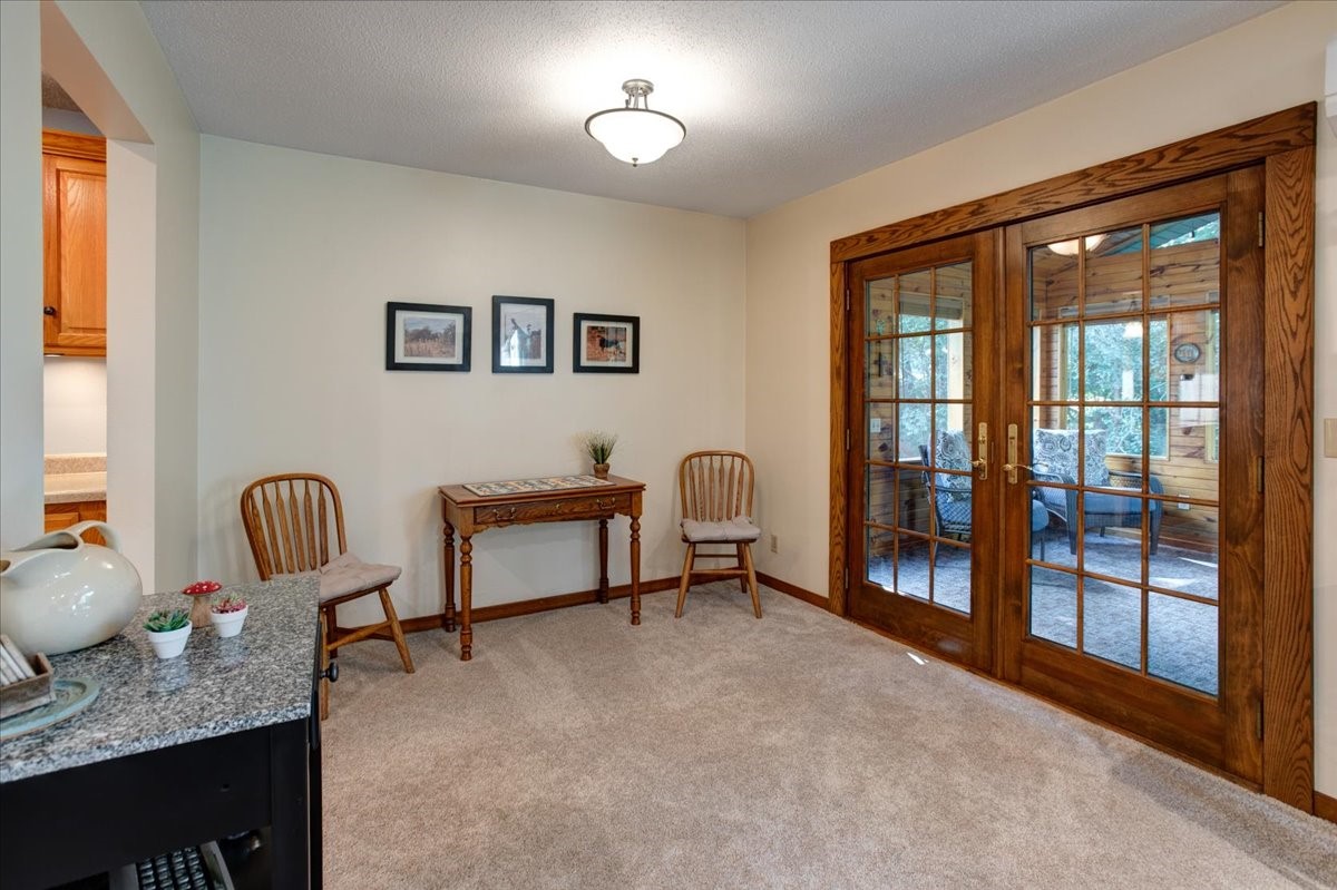 1604418 Property Photo 10