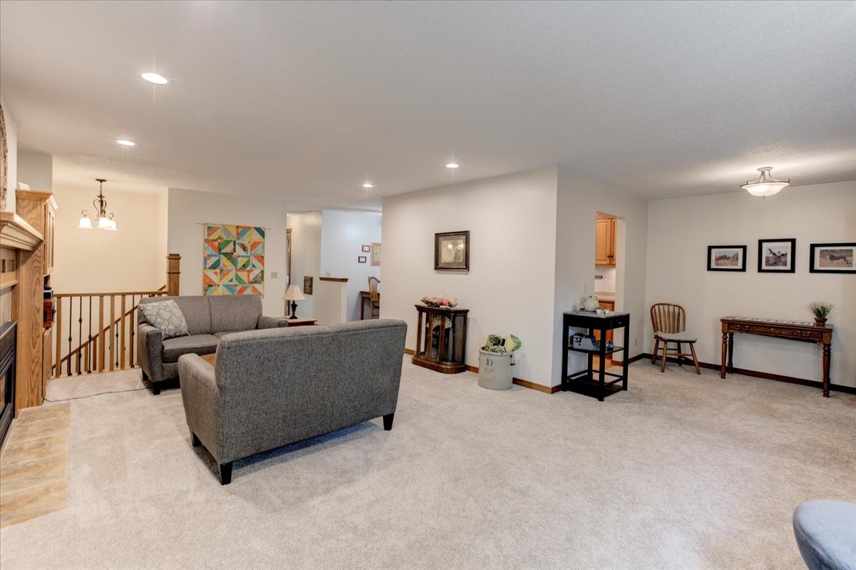 1604418 Property Photo 16