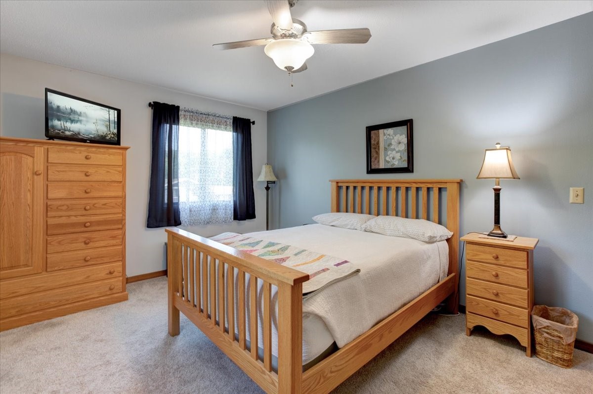 1604418 Property Photo 21