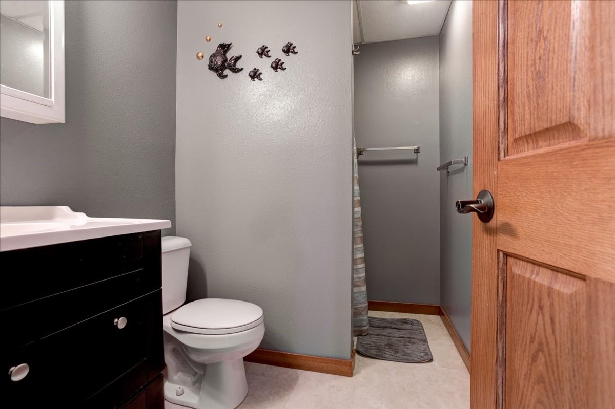 1604418 Property Photo 42