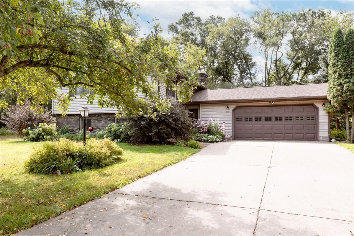 1604418 Property Photo 46