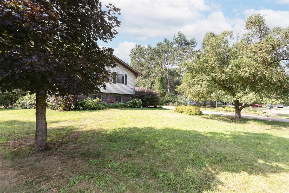 1604418 Property Photo 47