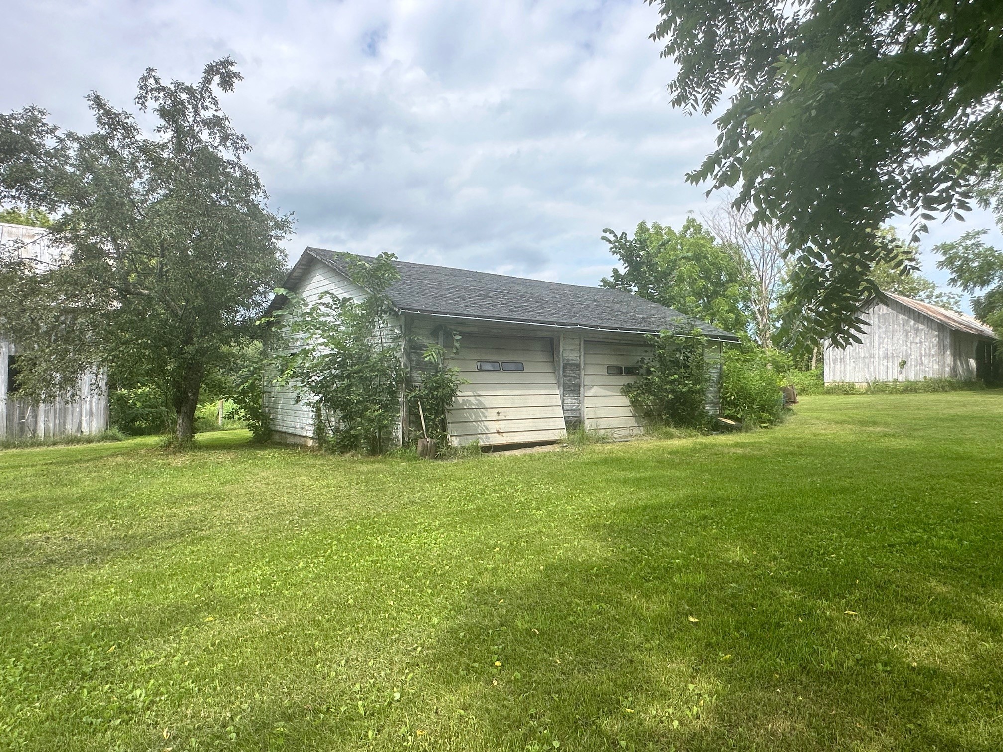 10925 S Hemlock Road S Property Photo 12