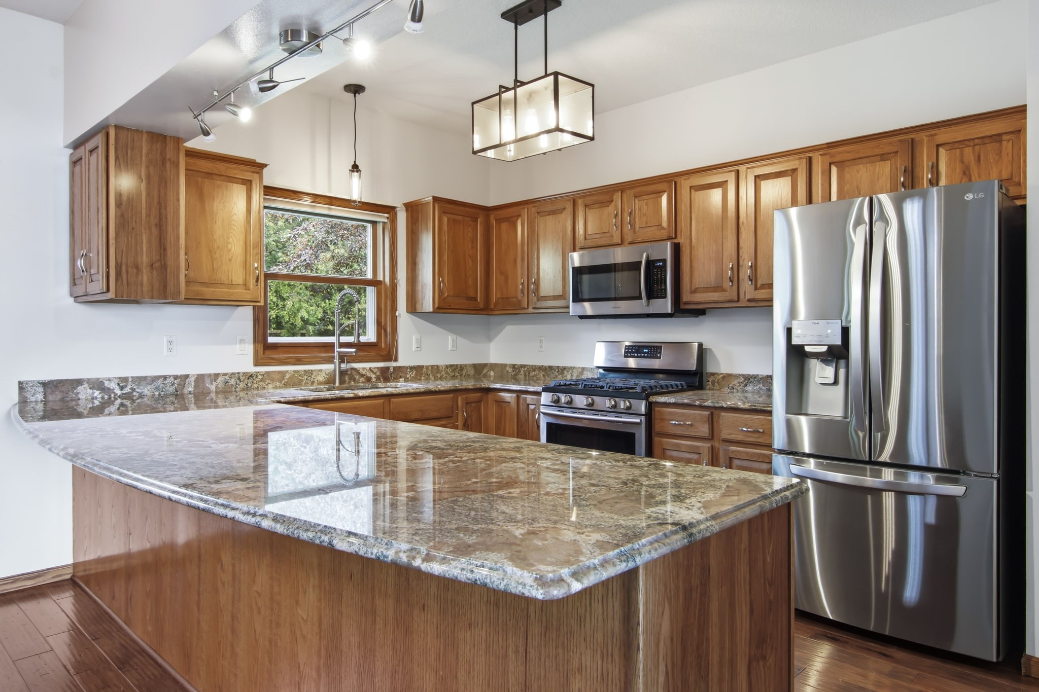 51152 Oak Ridge Road Property Photo 4