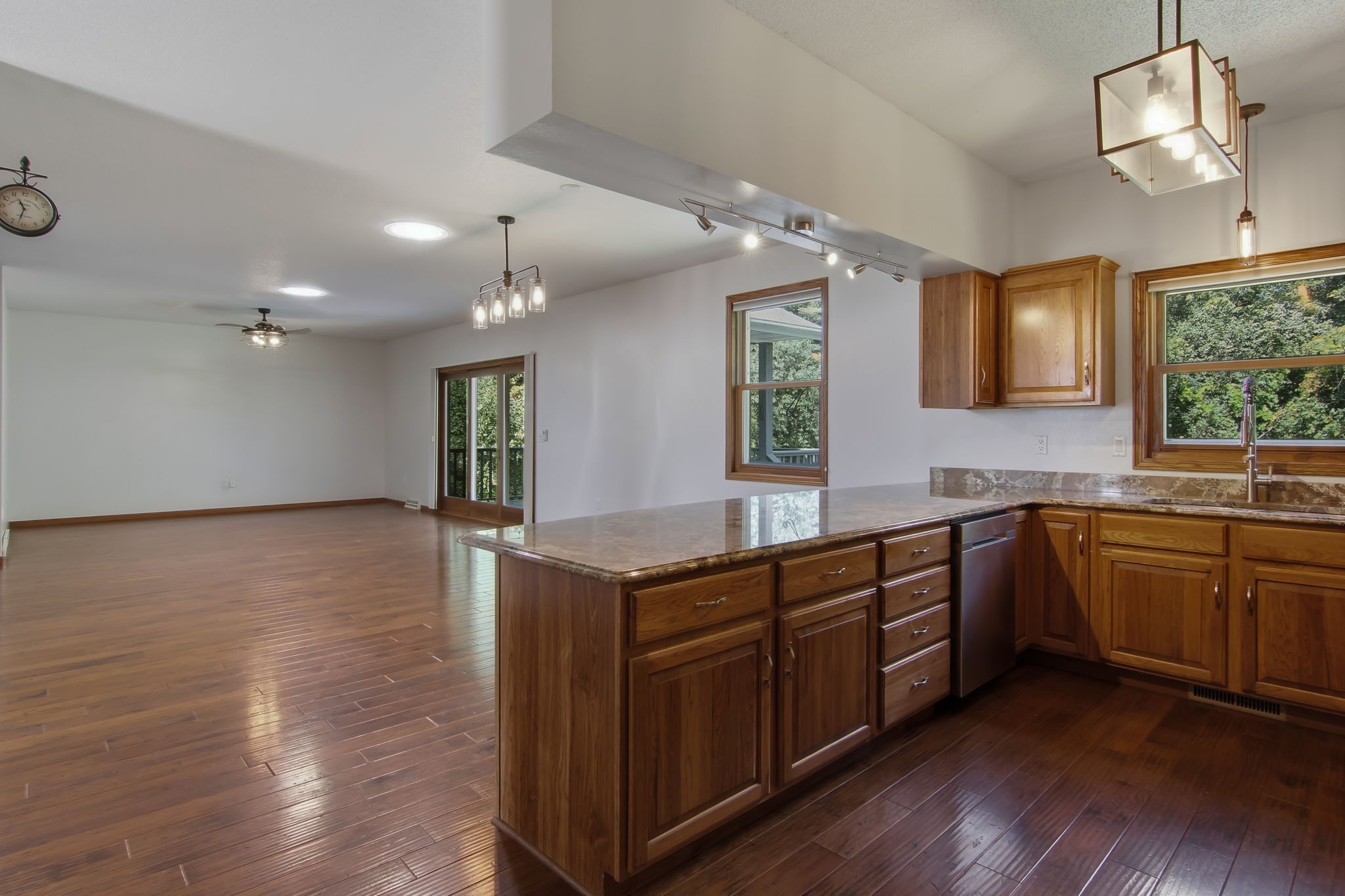 51152 Oak Ridge Road Property Photo 5