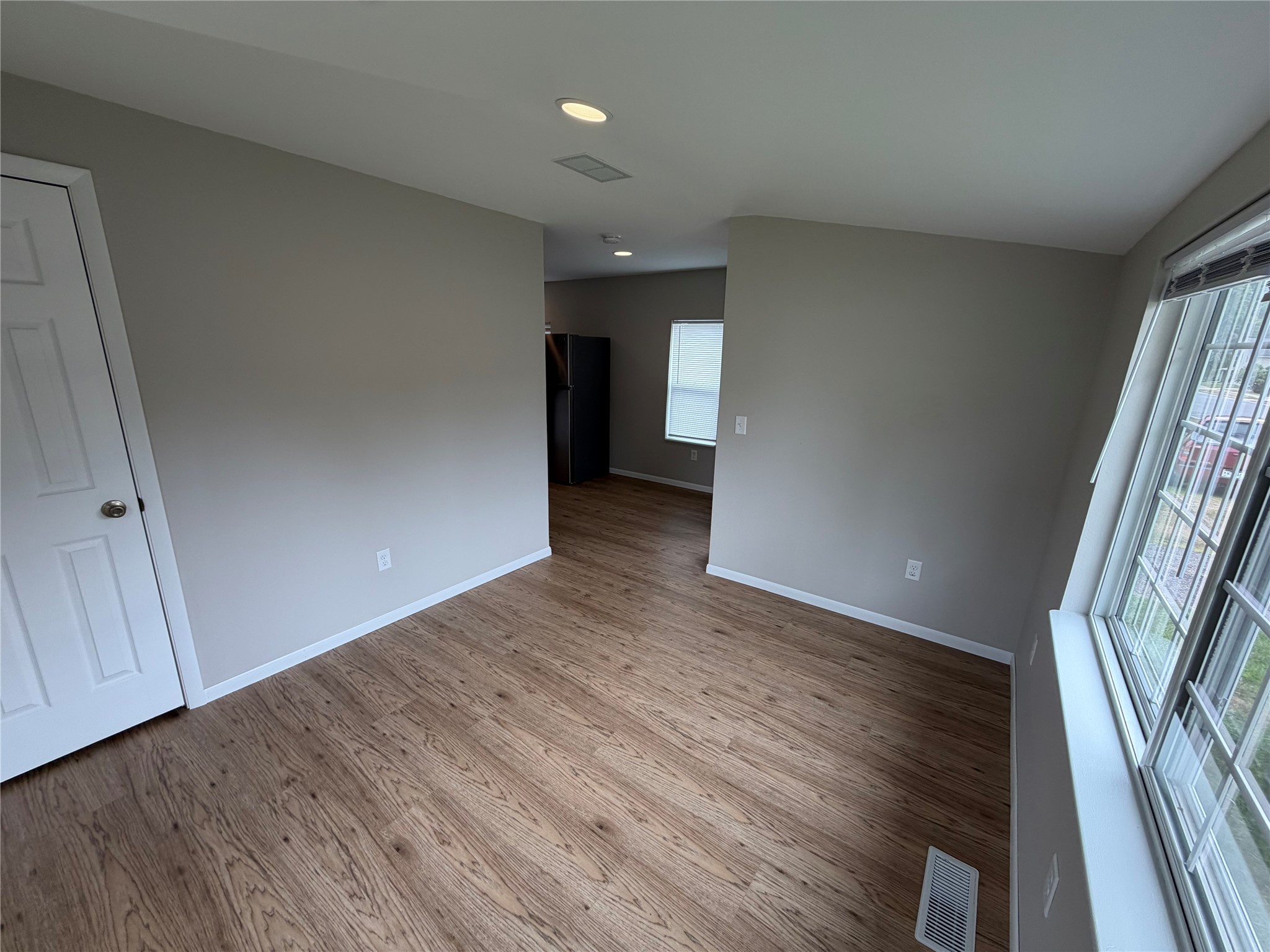 1740 3rd Avenue Property Photo 5