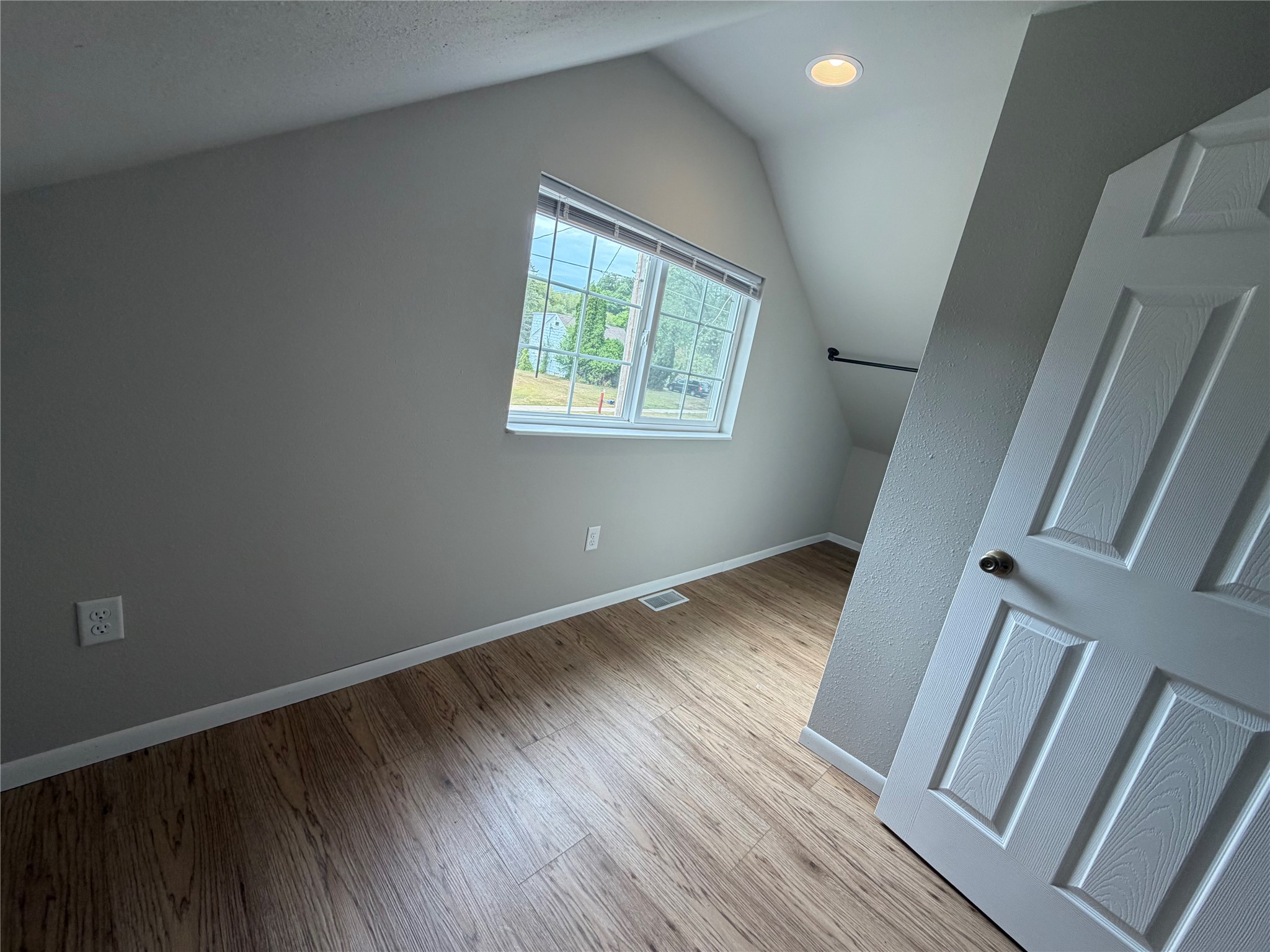 1740 3rd Avenue Property Photo 21