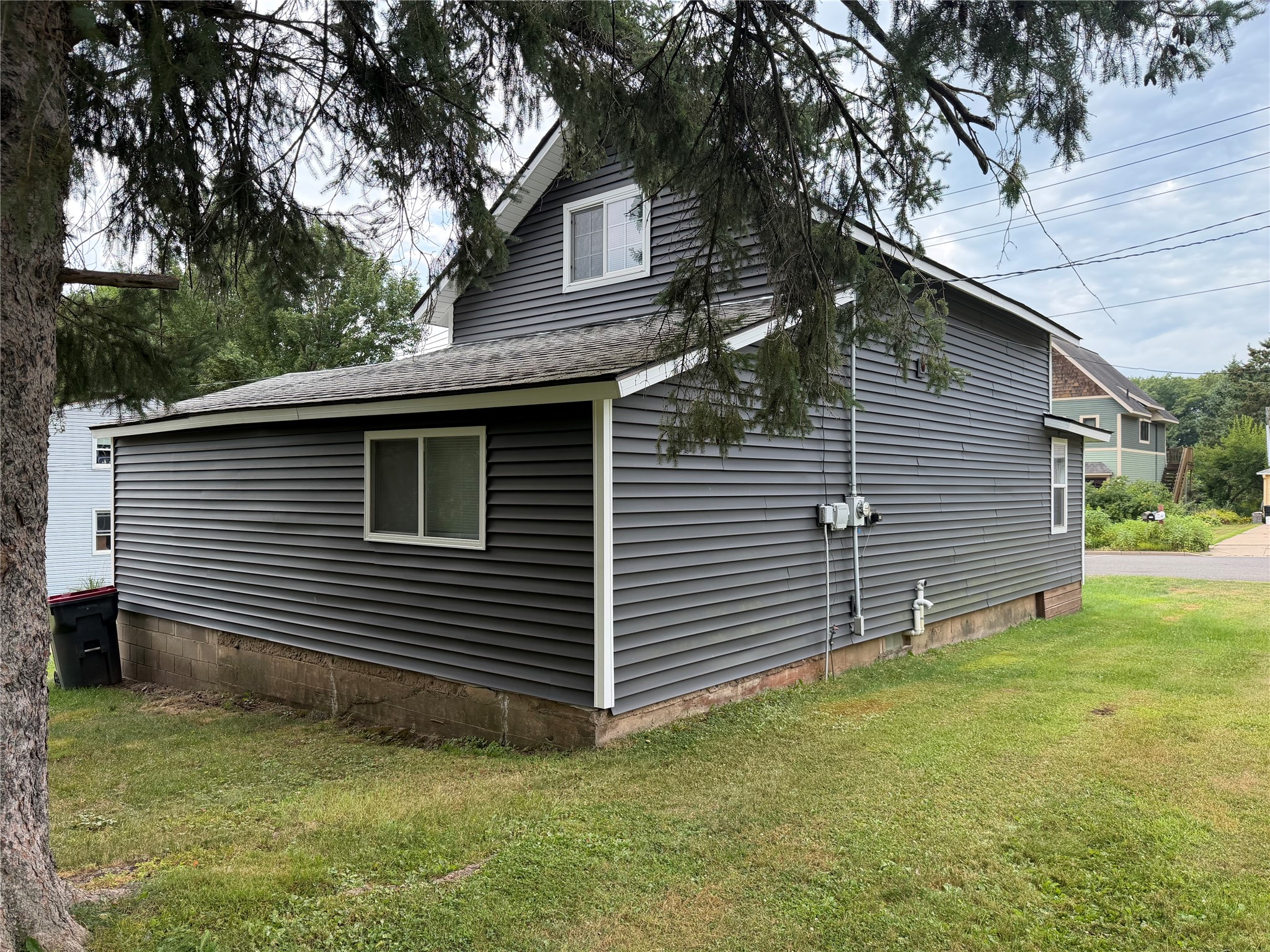 1740 3rd Avenue Property Photo 33