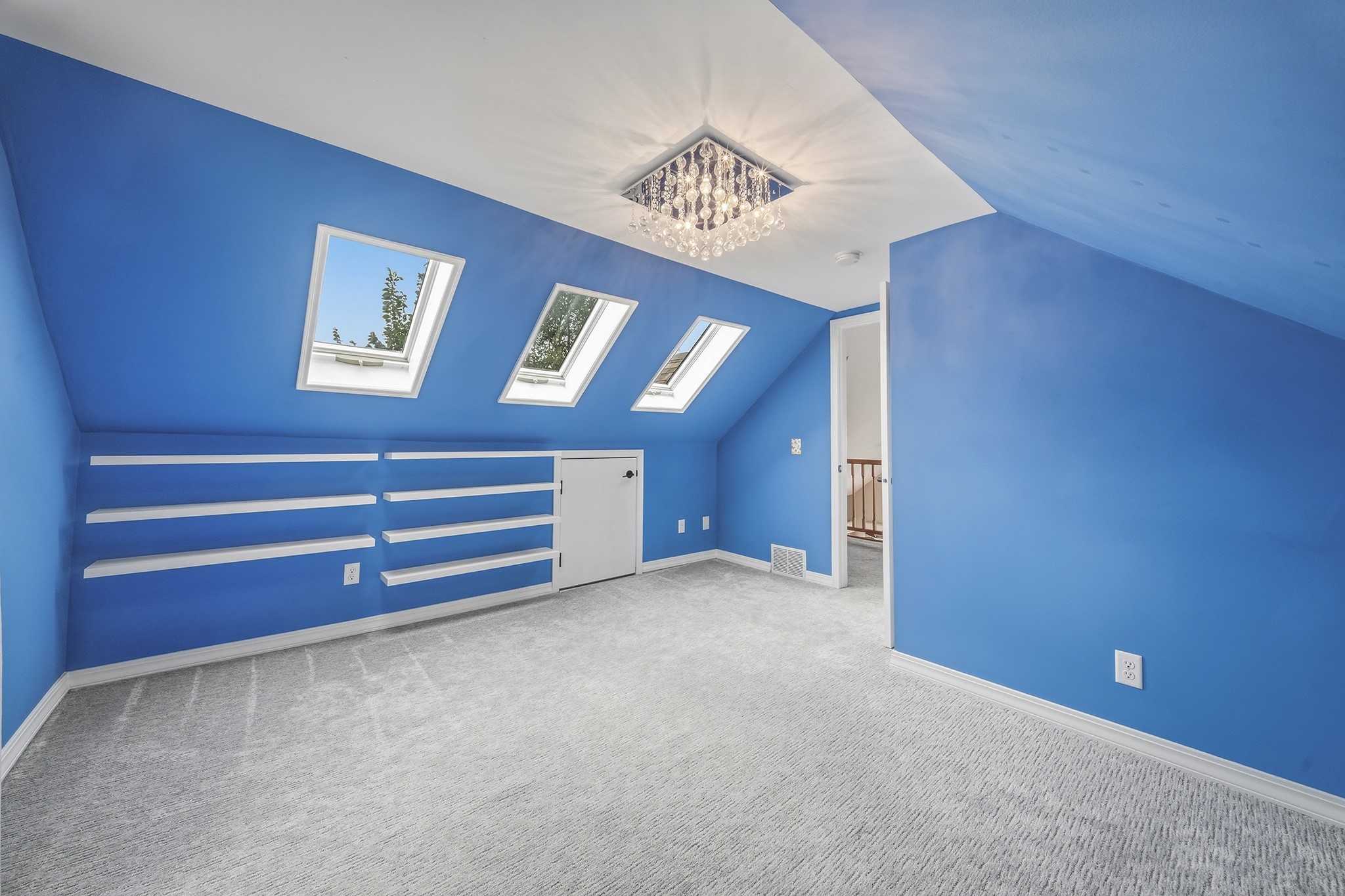 209 3rd Street Property Photo 18