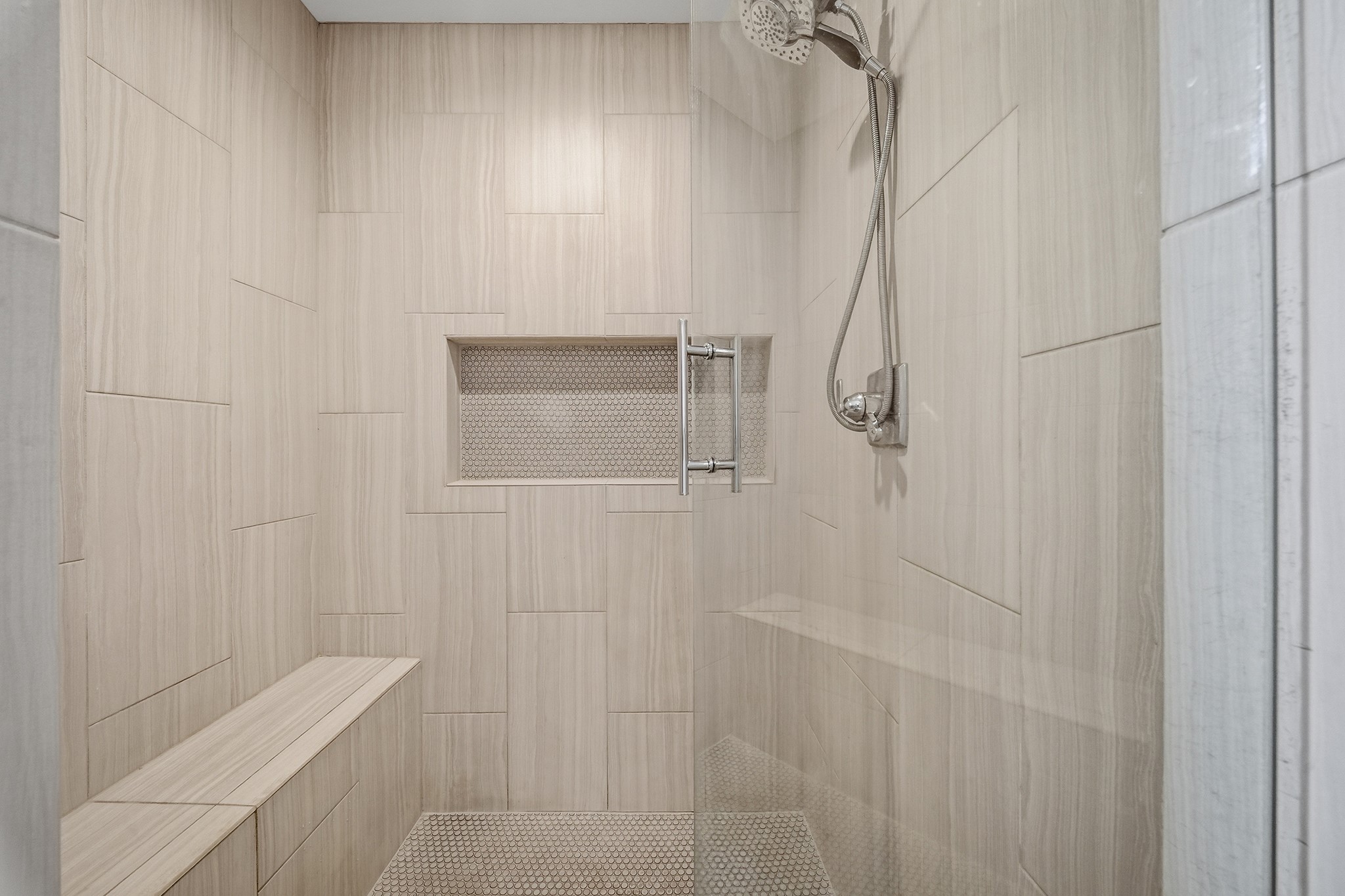209 3rd Street Property Photo 25