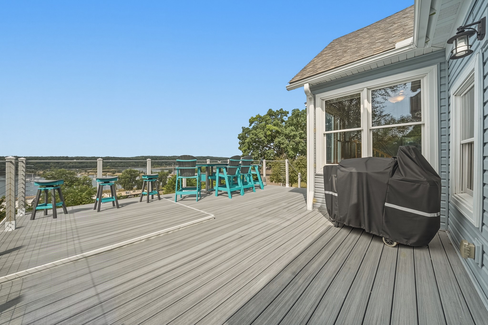 209 3rd Street Property Photo 26