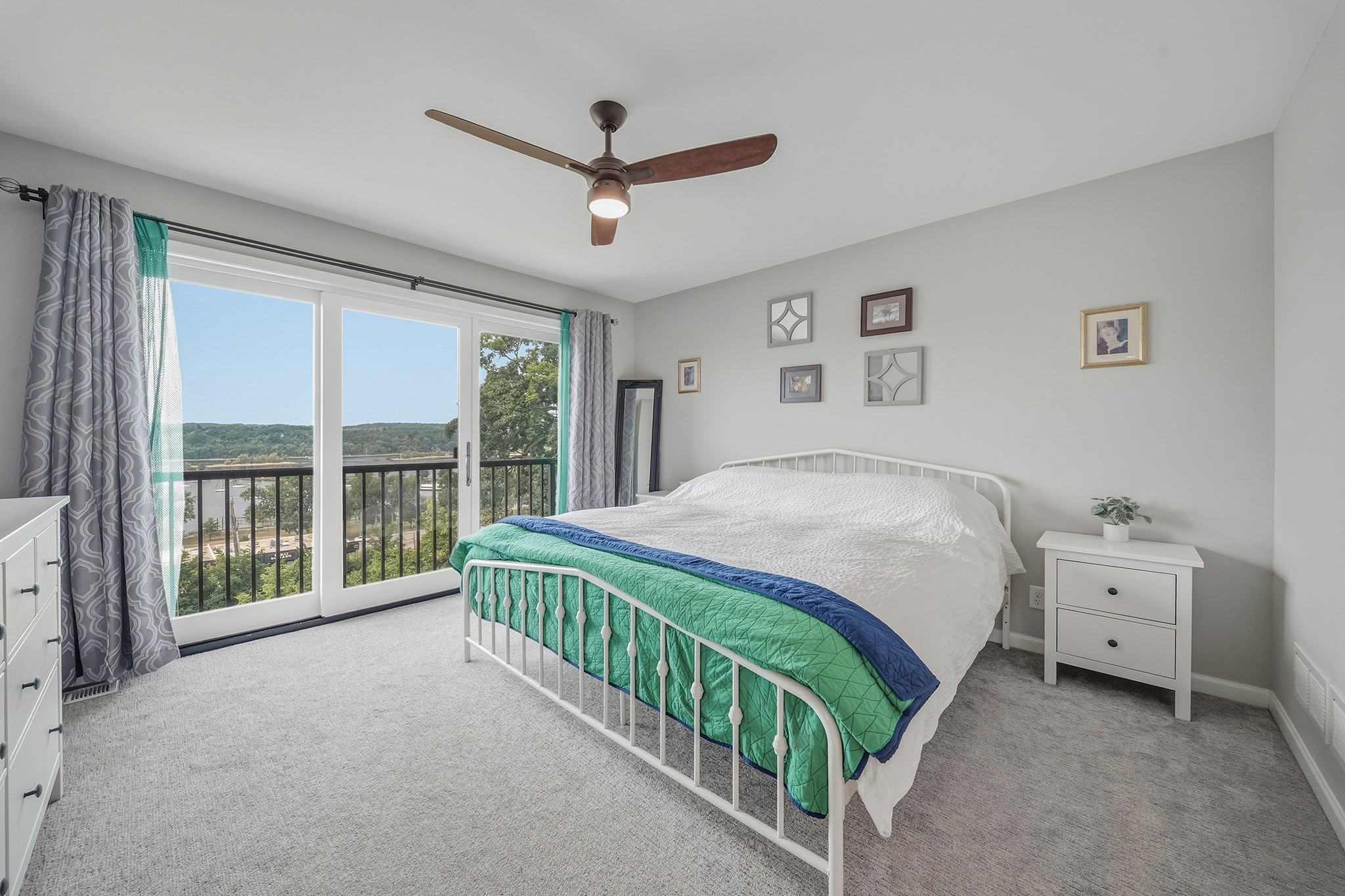 209 3rd Street Property Photo 28