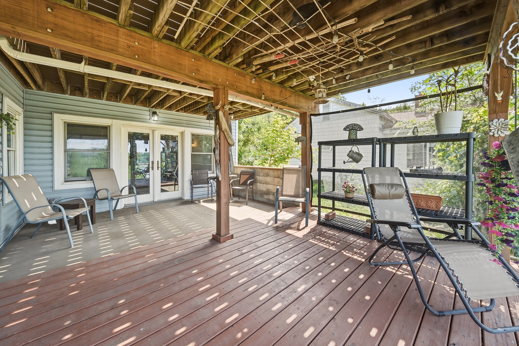 209 3rd Street Property Photo 35