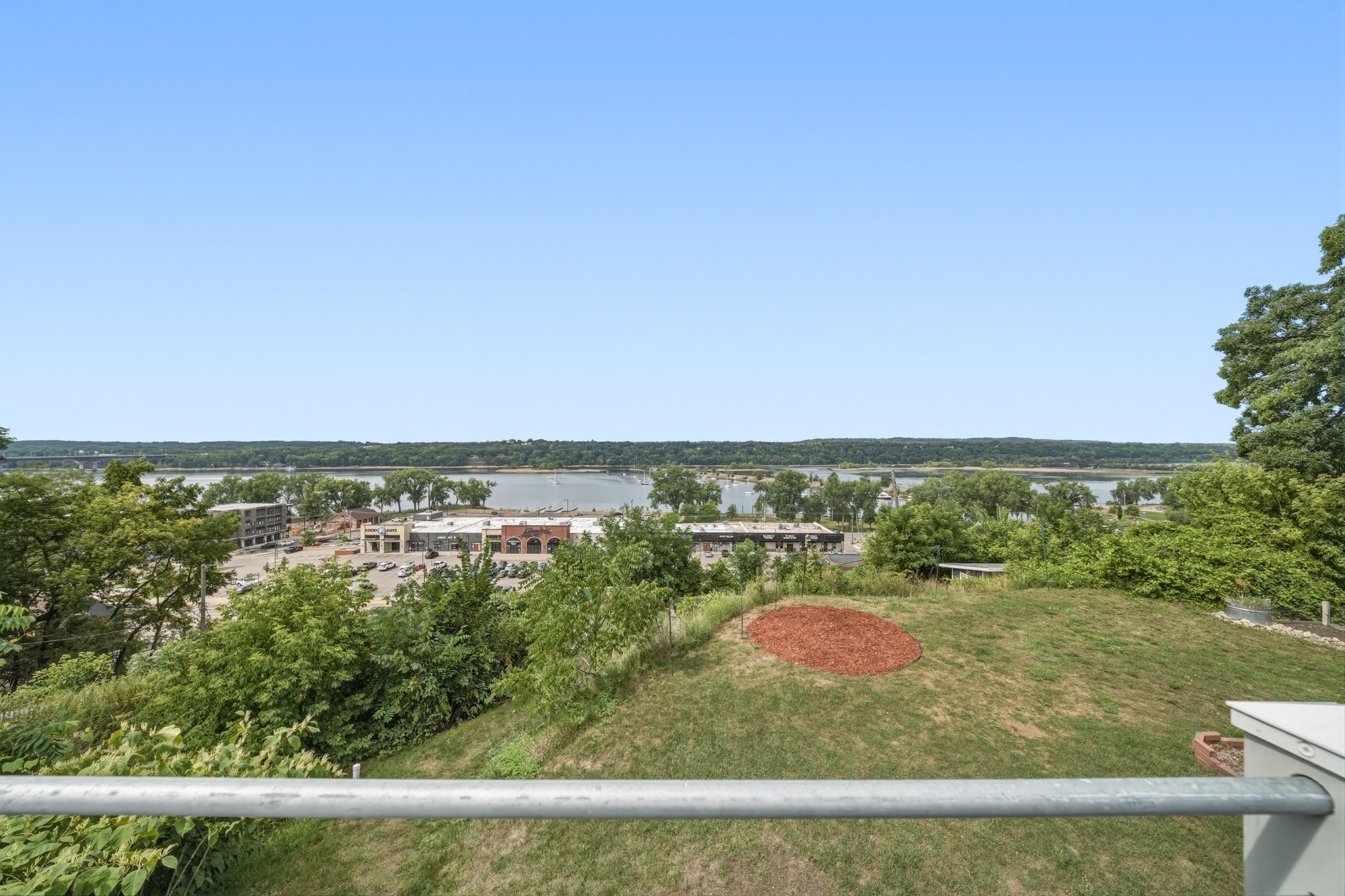 209 3rd Street Property Photo 41