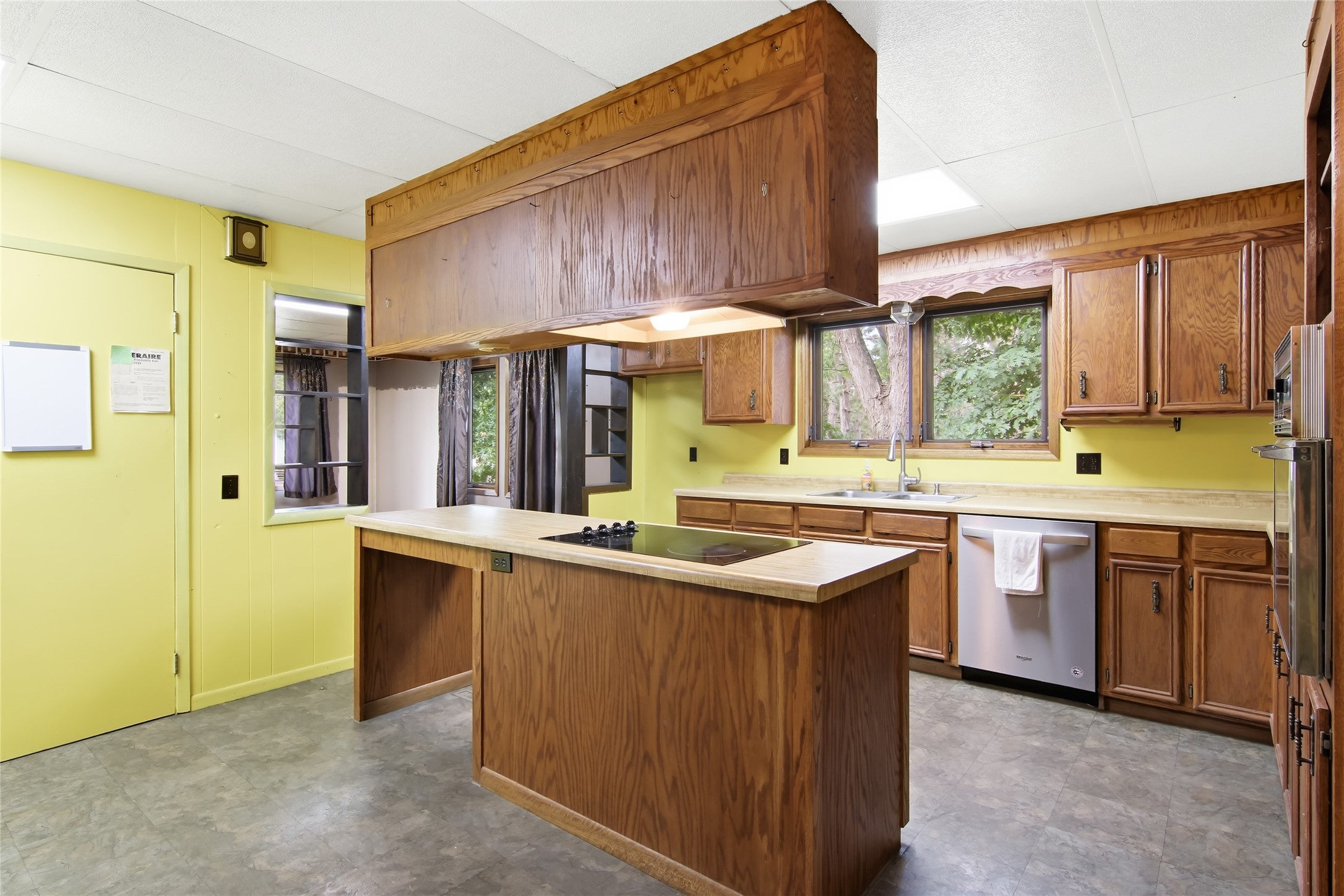 340 Washington Street Property Photo 37