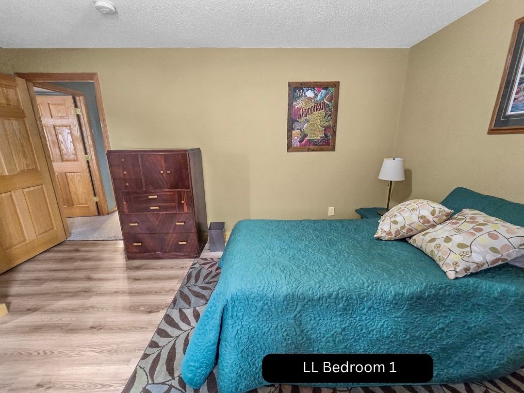 320 Driftwood Street Property Photo 31