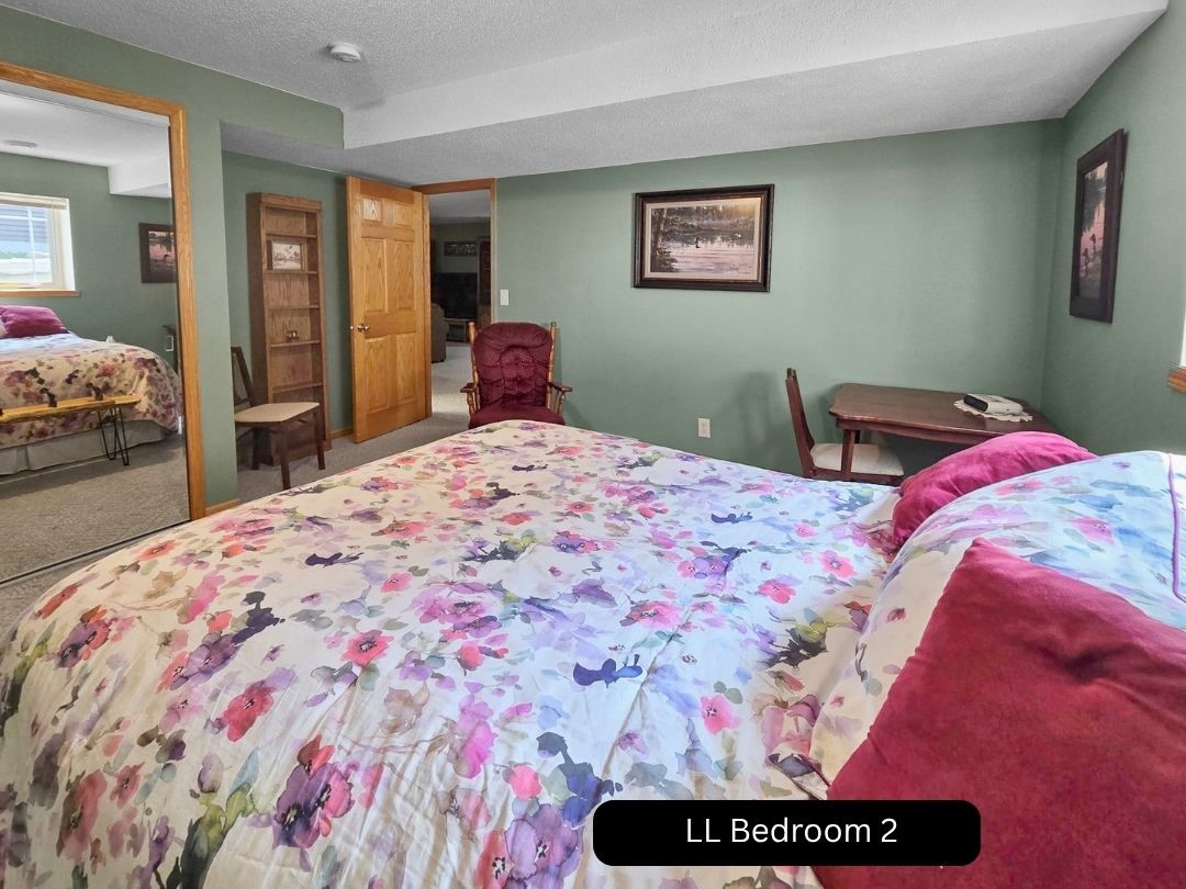 320 Driftwood Street Property Photo 35