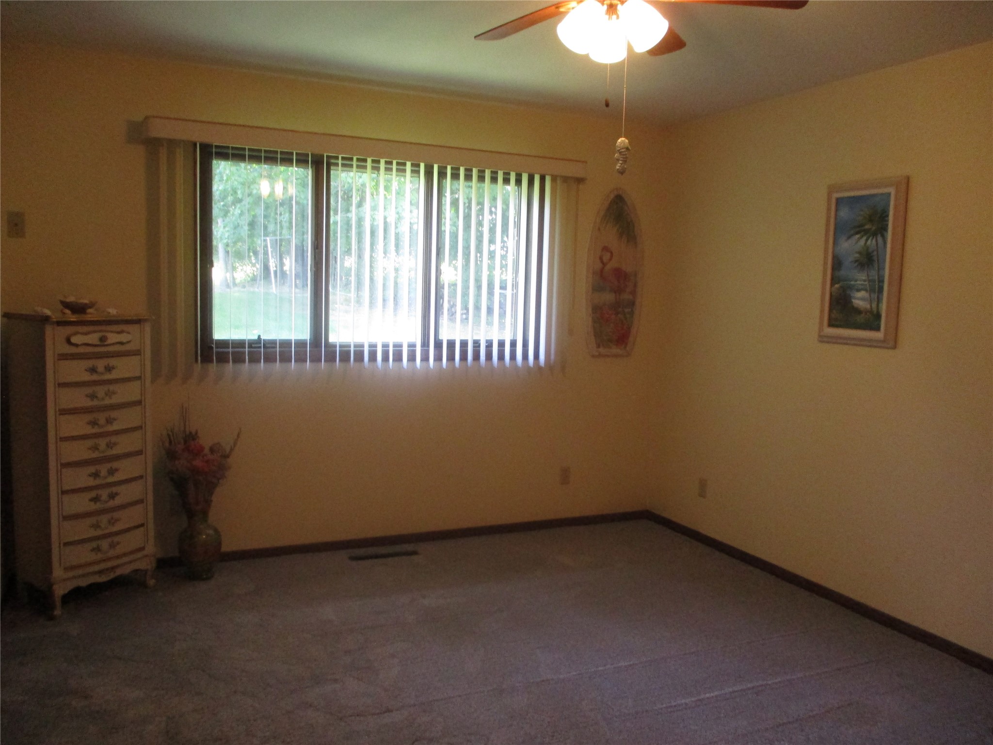 321 Woodside Drive Property Photo 10