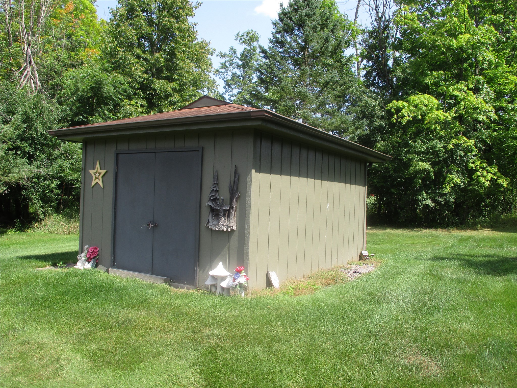 321 Woodside Drive Property Photo 20