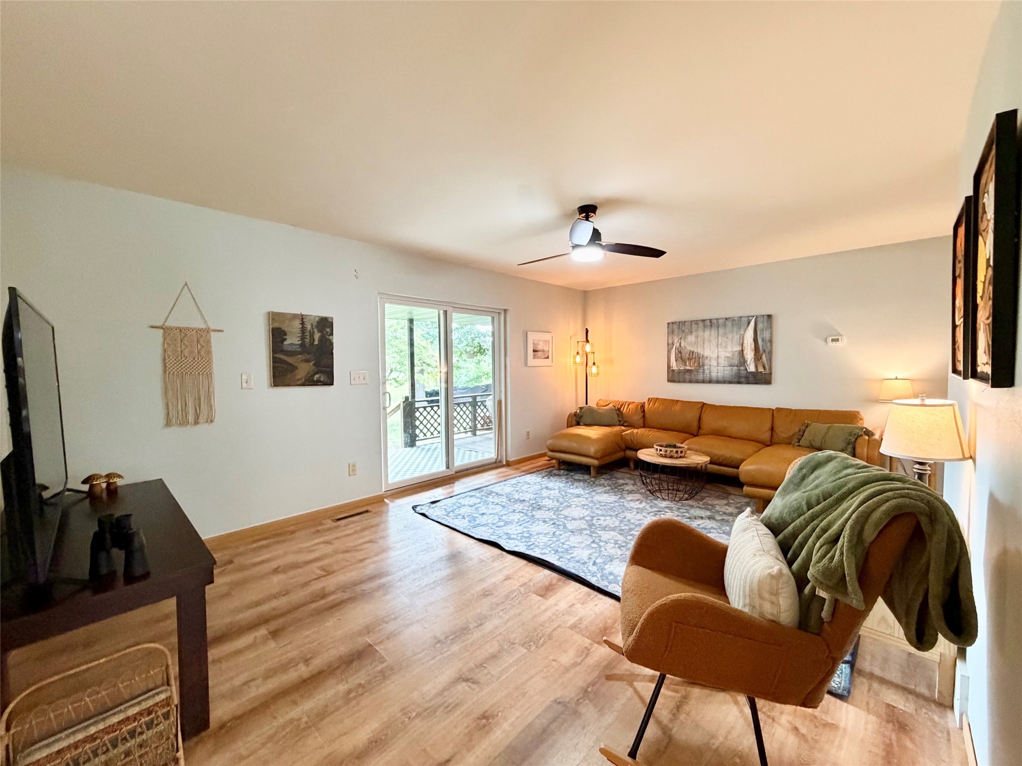 1192 24 3/4 Street Property Photo 6