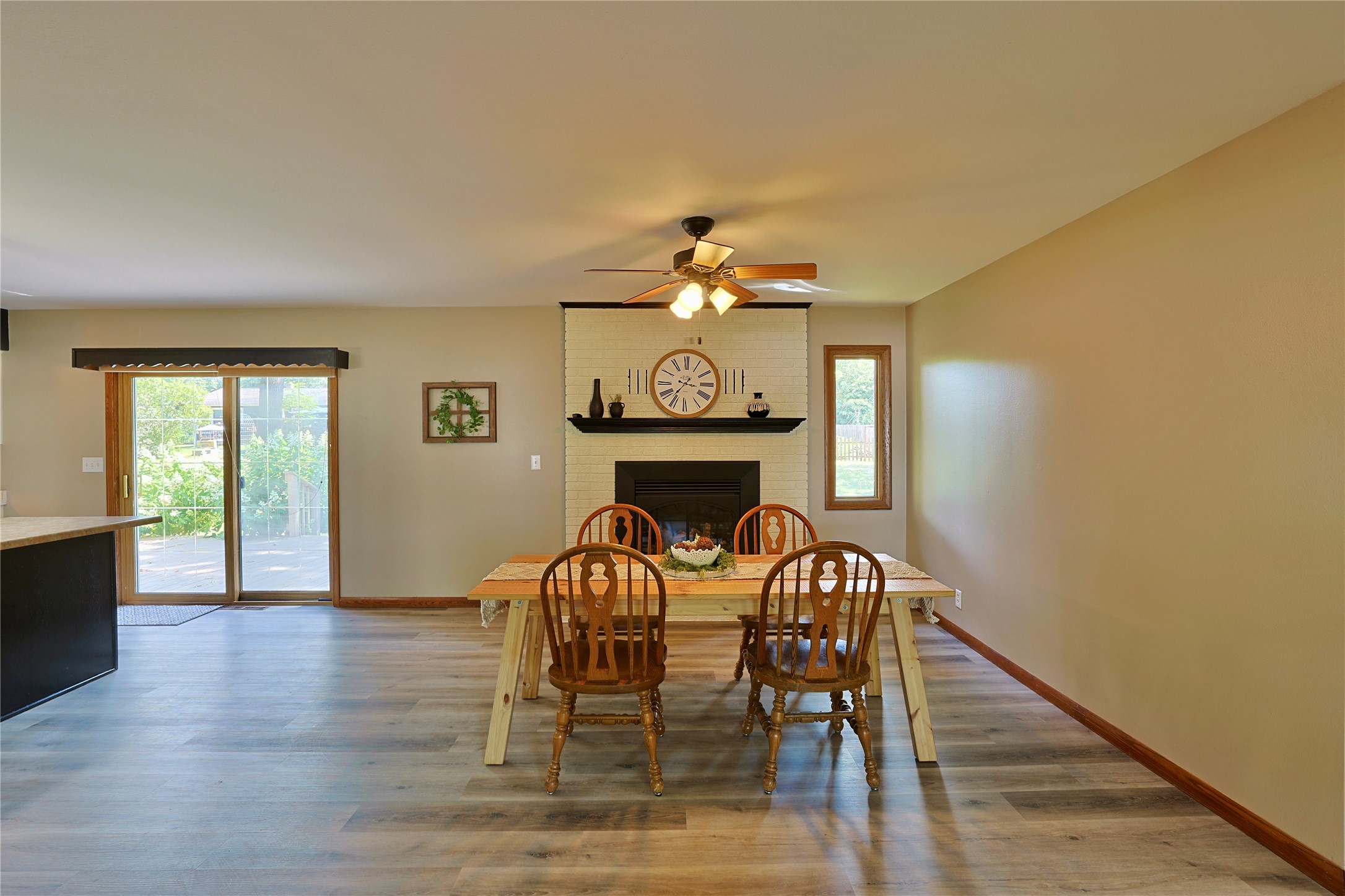 3045 Wedgewood Avenue Property Photo 10