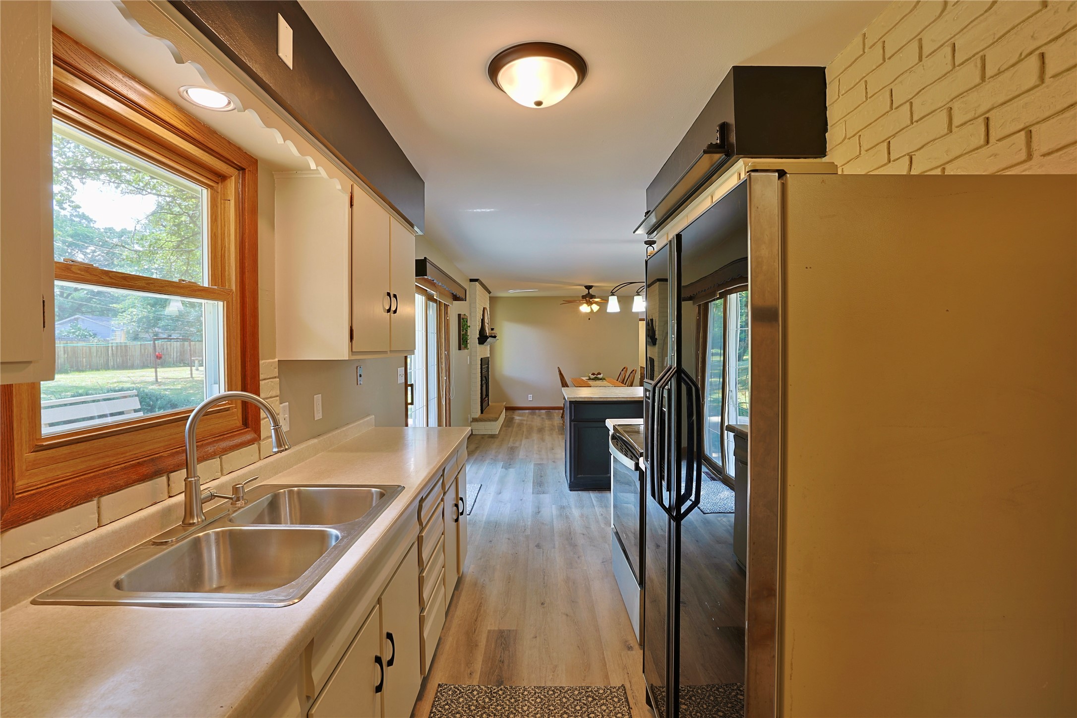 3045 Wedgewood Avenue Property Photo 17