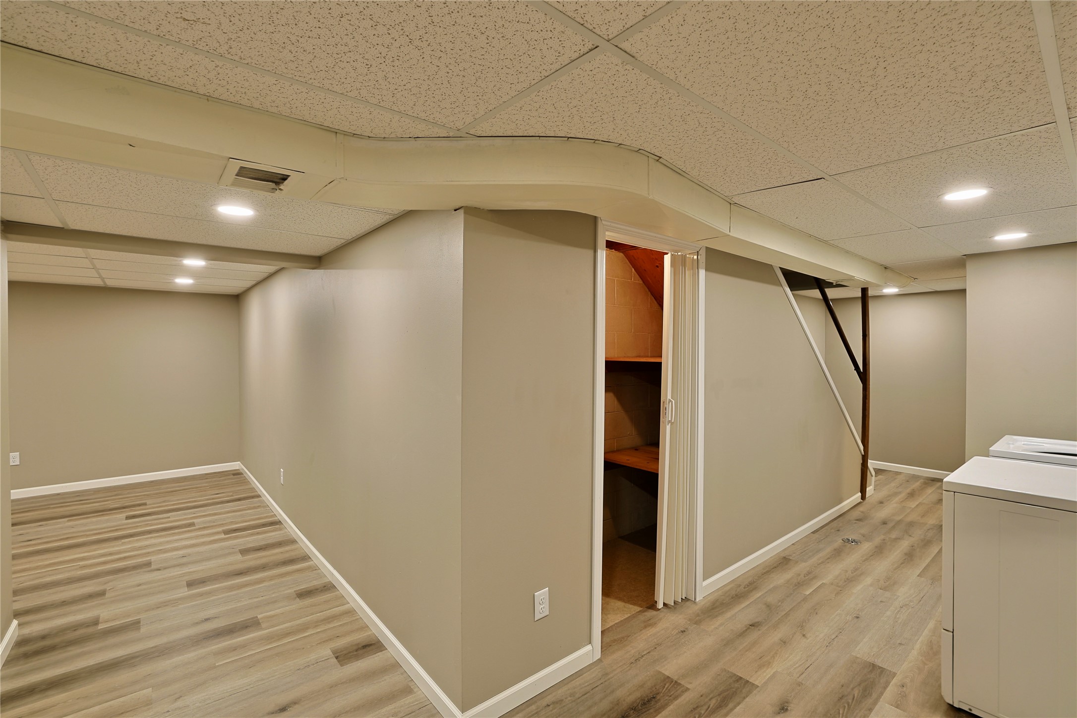 3045 Wedgewood Avenue Property Photo 34
