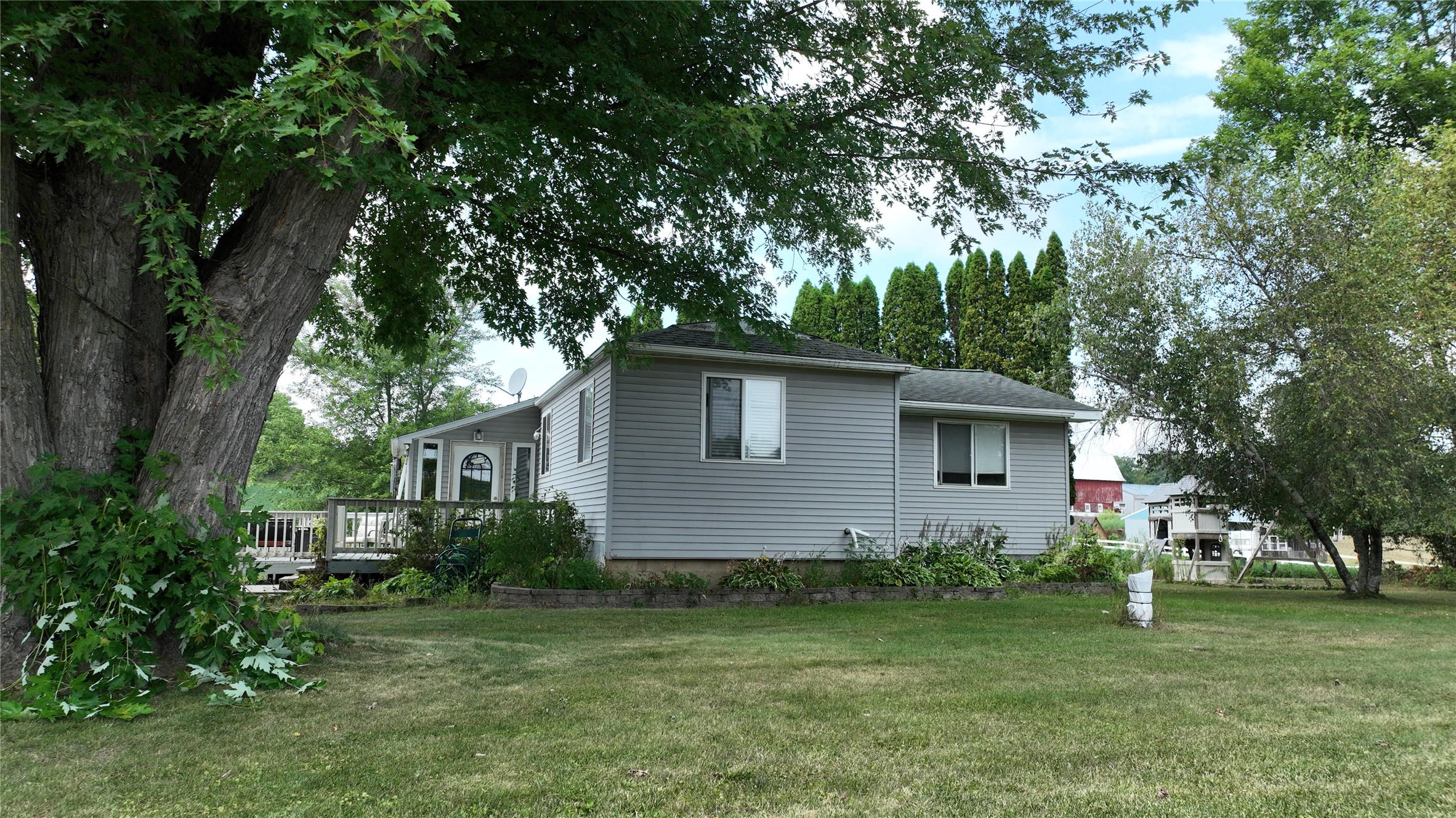 N13607 County Road Q Property Photo 1
