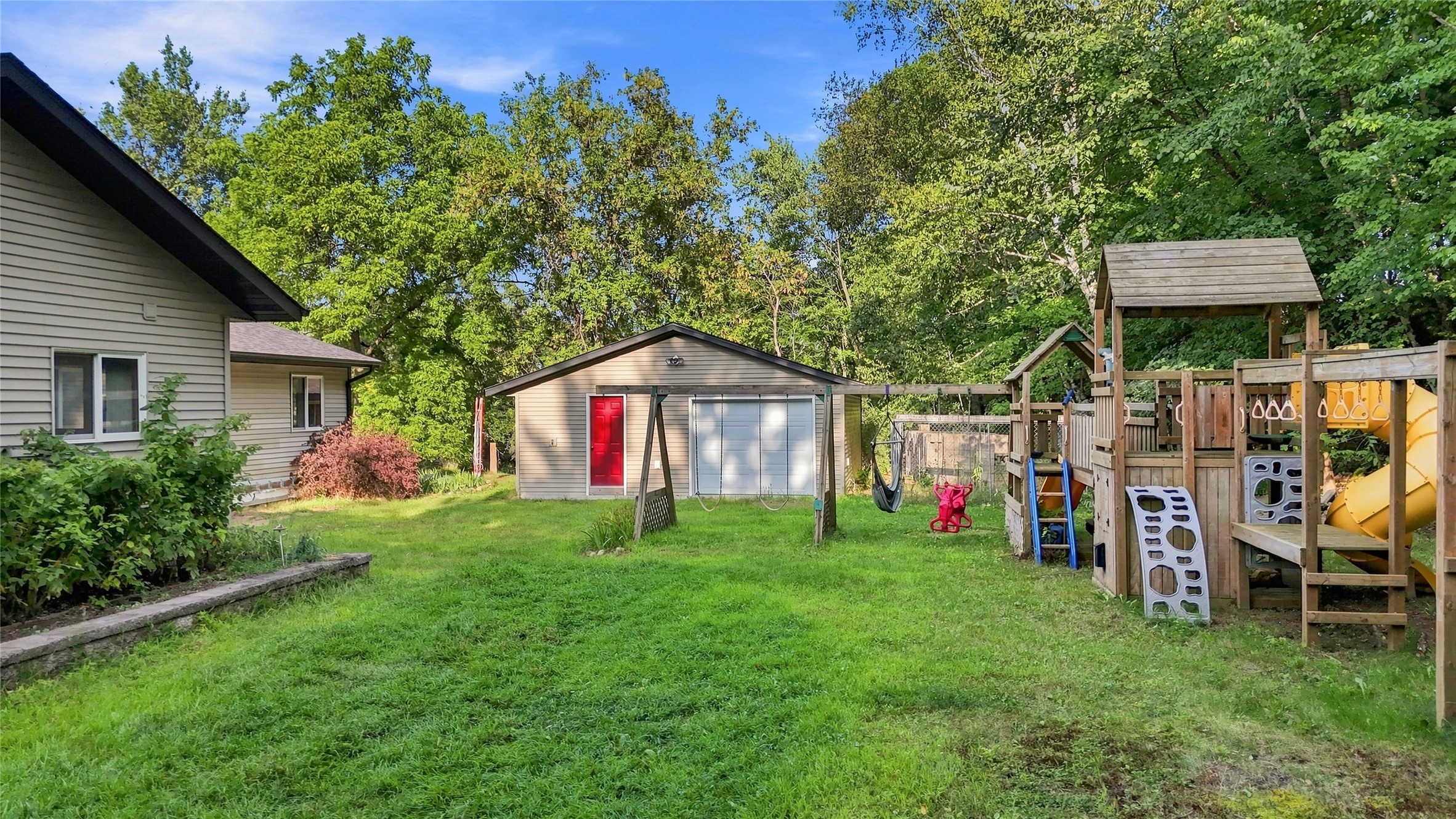 7375 S Lowes Creek Road Property Photo 5