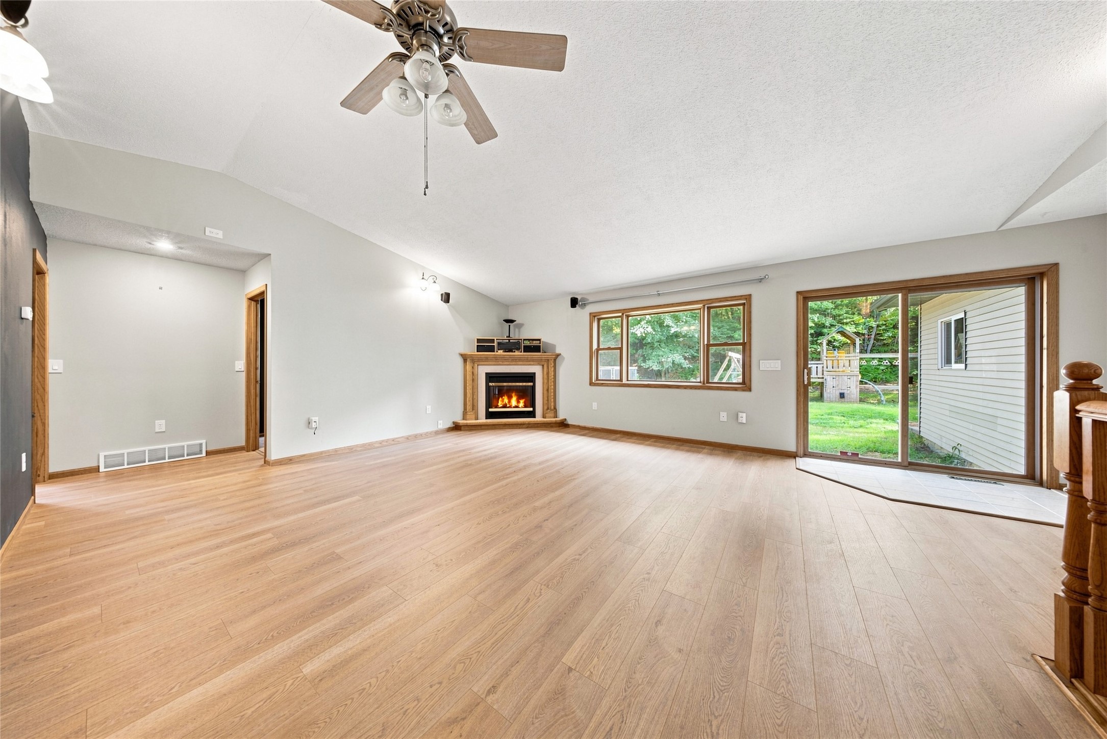 7375 S Lowes Creek Road Property Photo 11