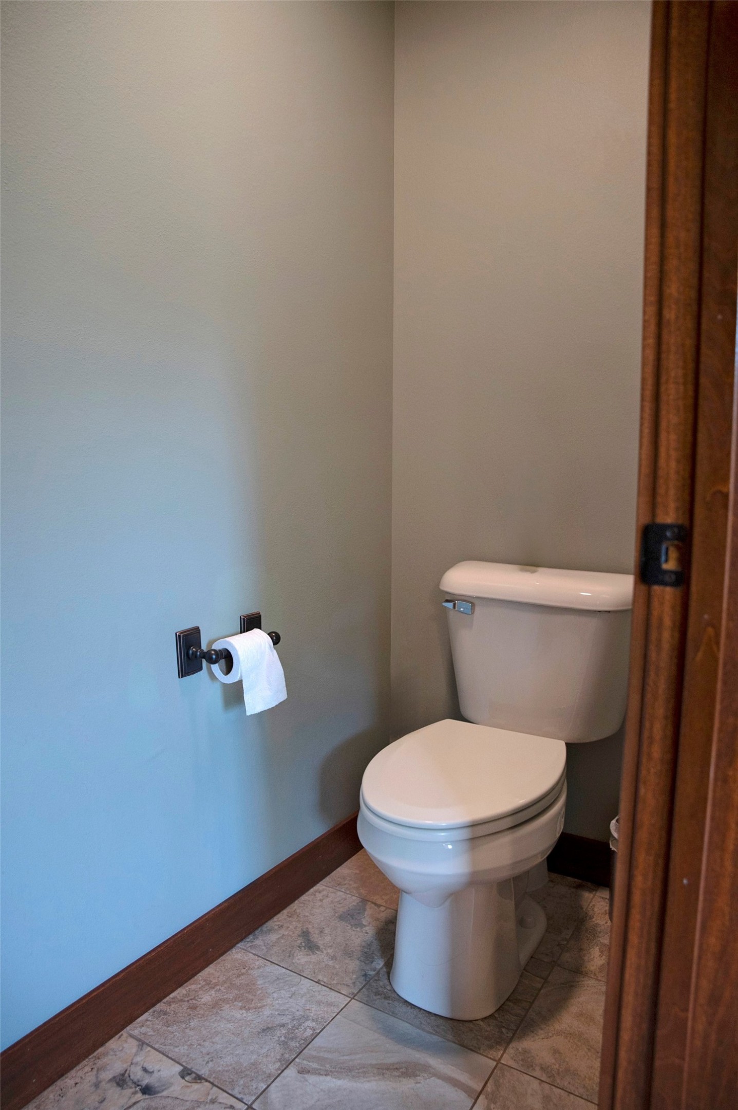 4823 Club House Lane Property Photo 23