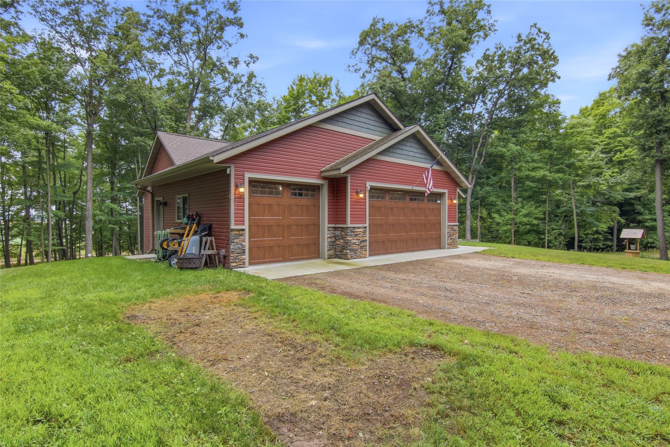 14982 213th Avenue Property Photo 5