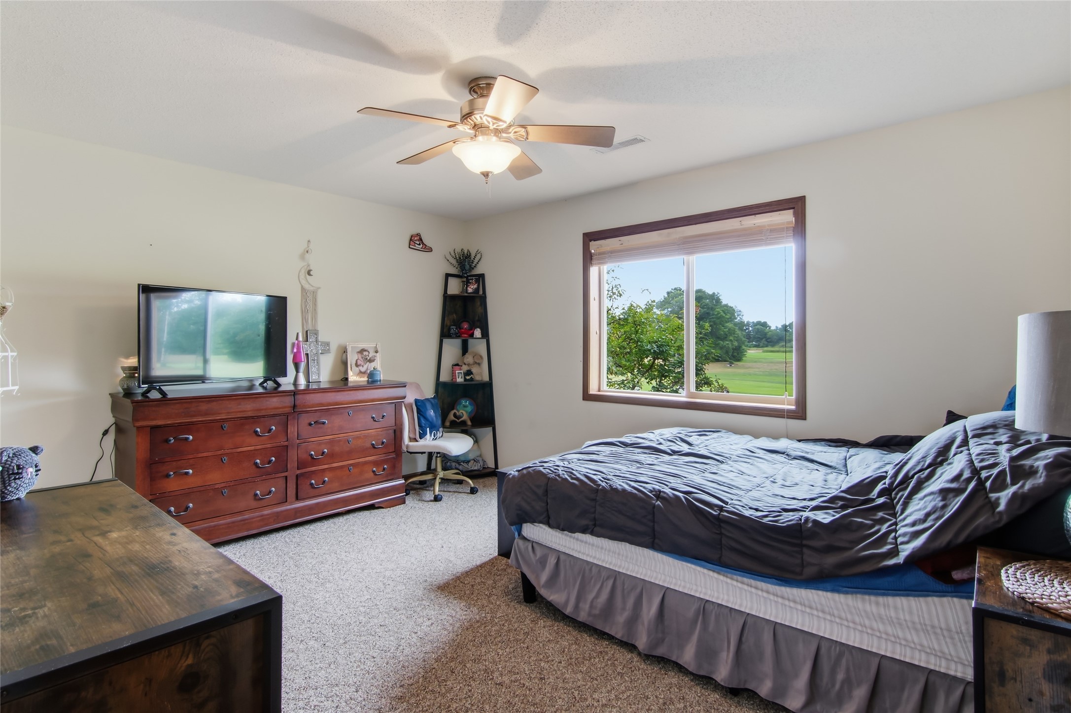 9852 162nd Street Property Photo 17