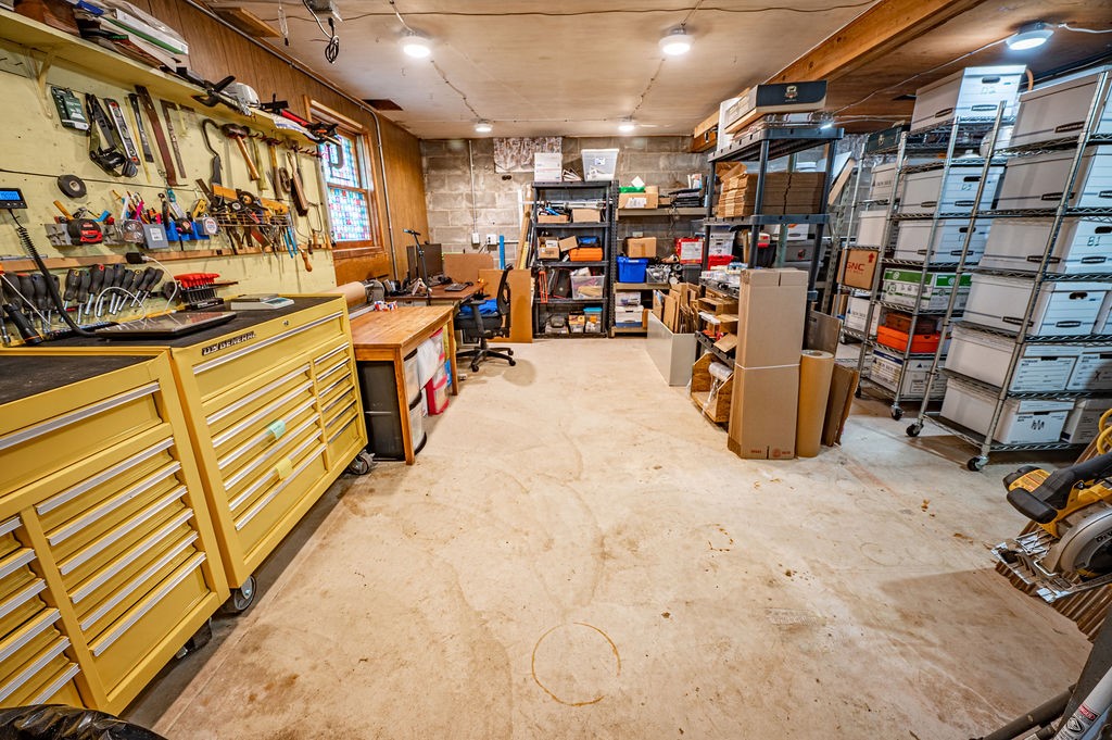 1309 Debra Street Property Photo 20