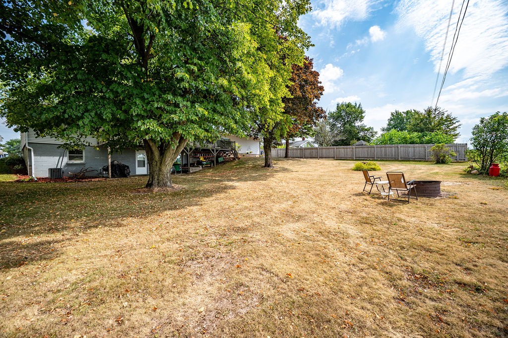 1309 Debra Street Property Photo 22