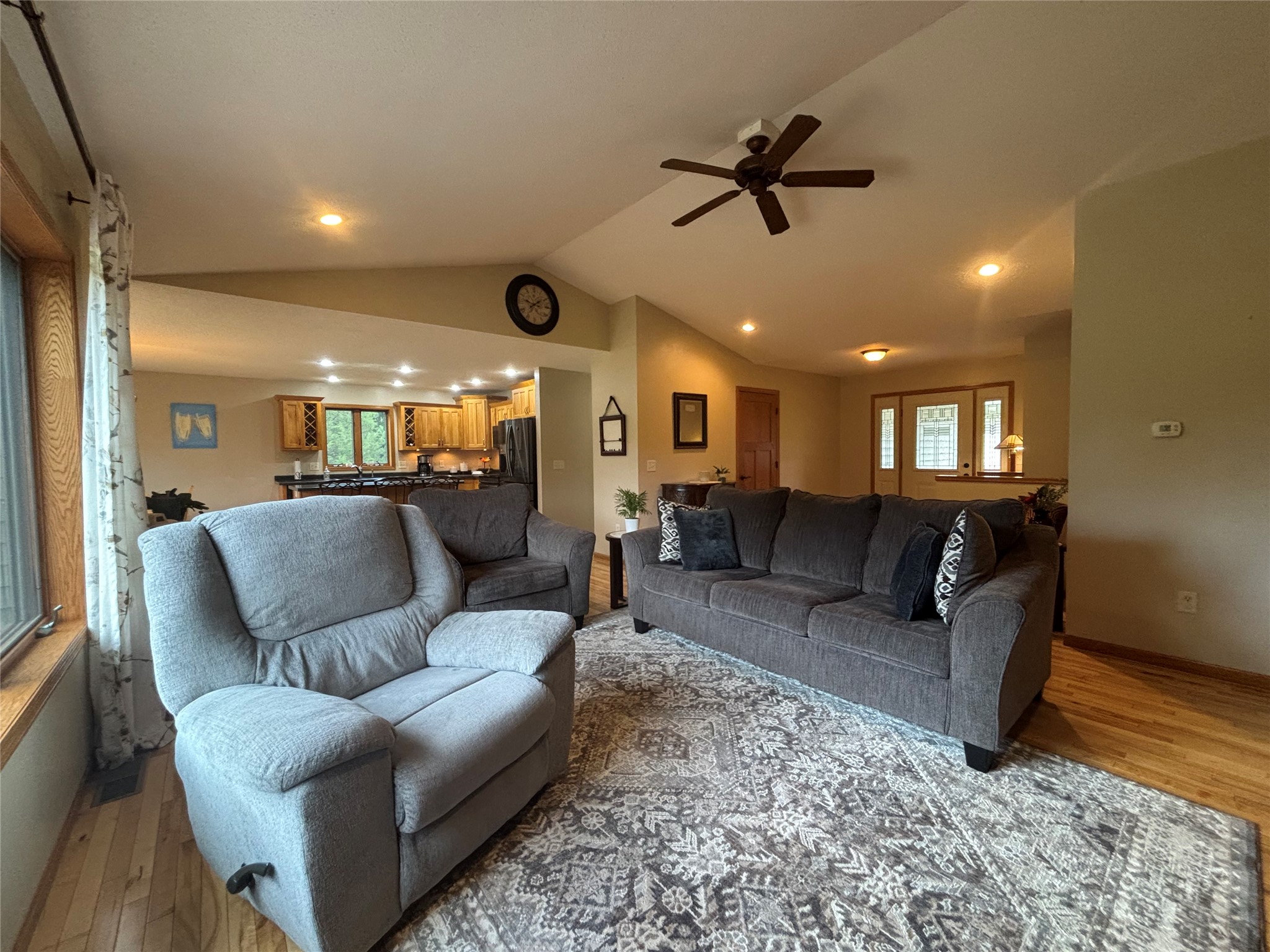 855 Bauer Avenue Property Photo 8
