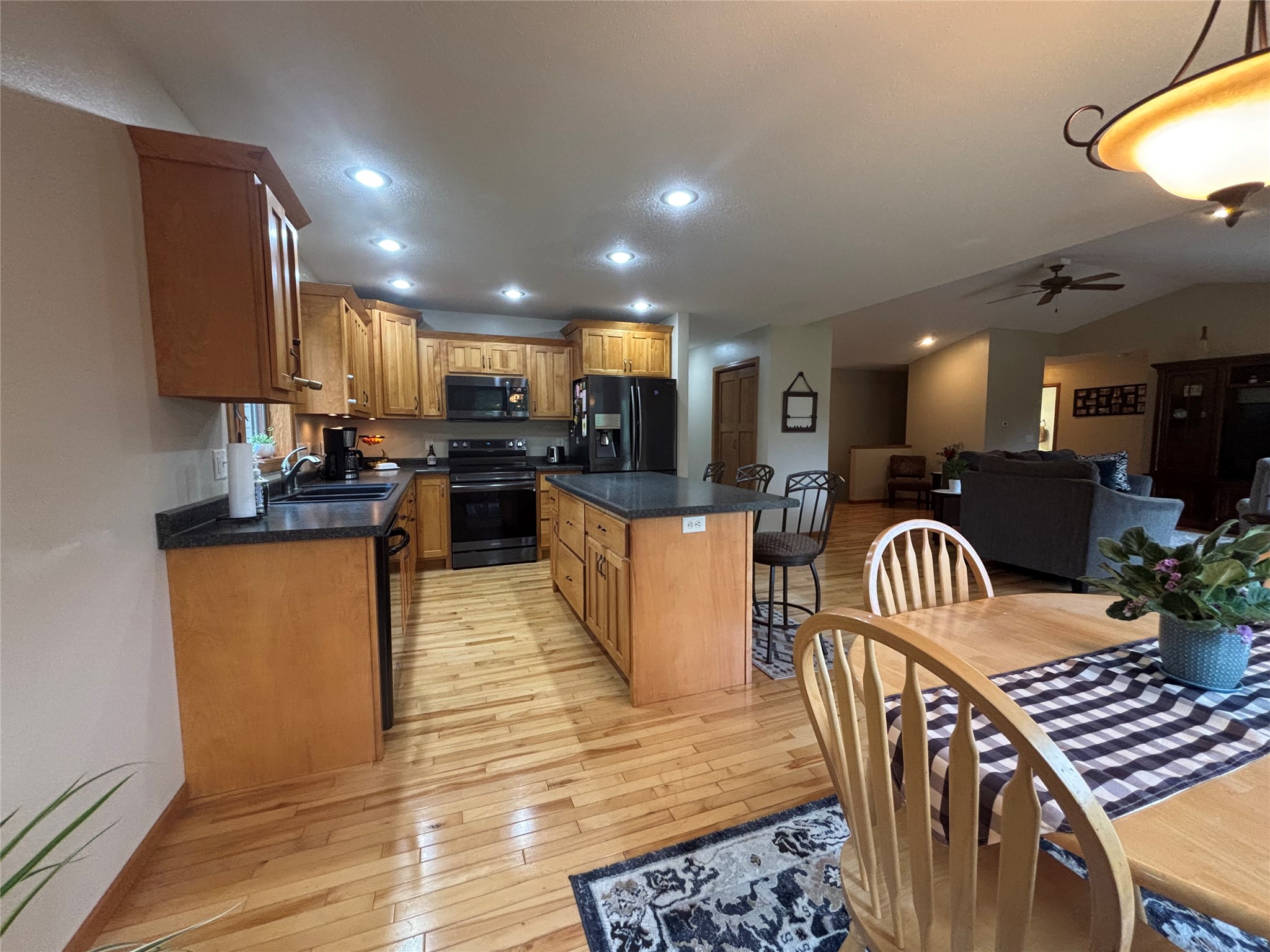 855 Bauer Avenue Property Photo 14