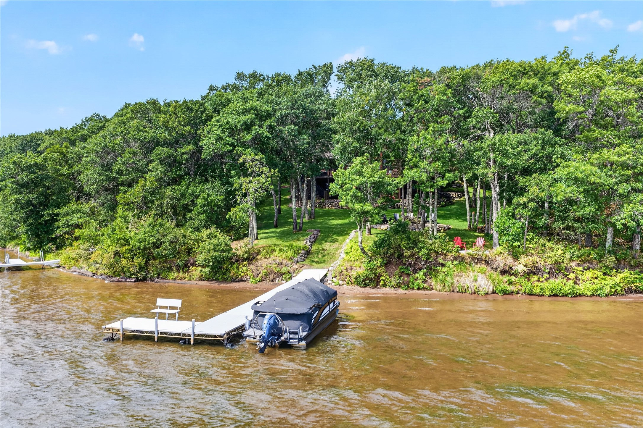 N14320 Island View Road Property Photo 2
