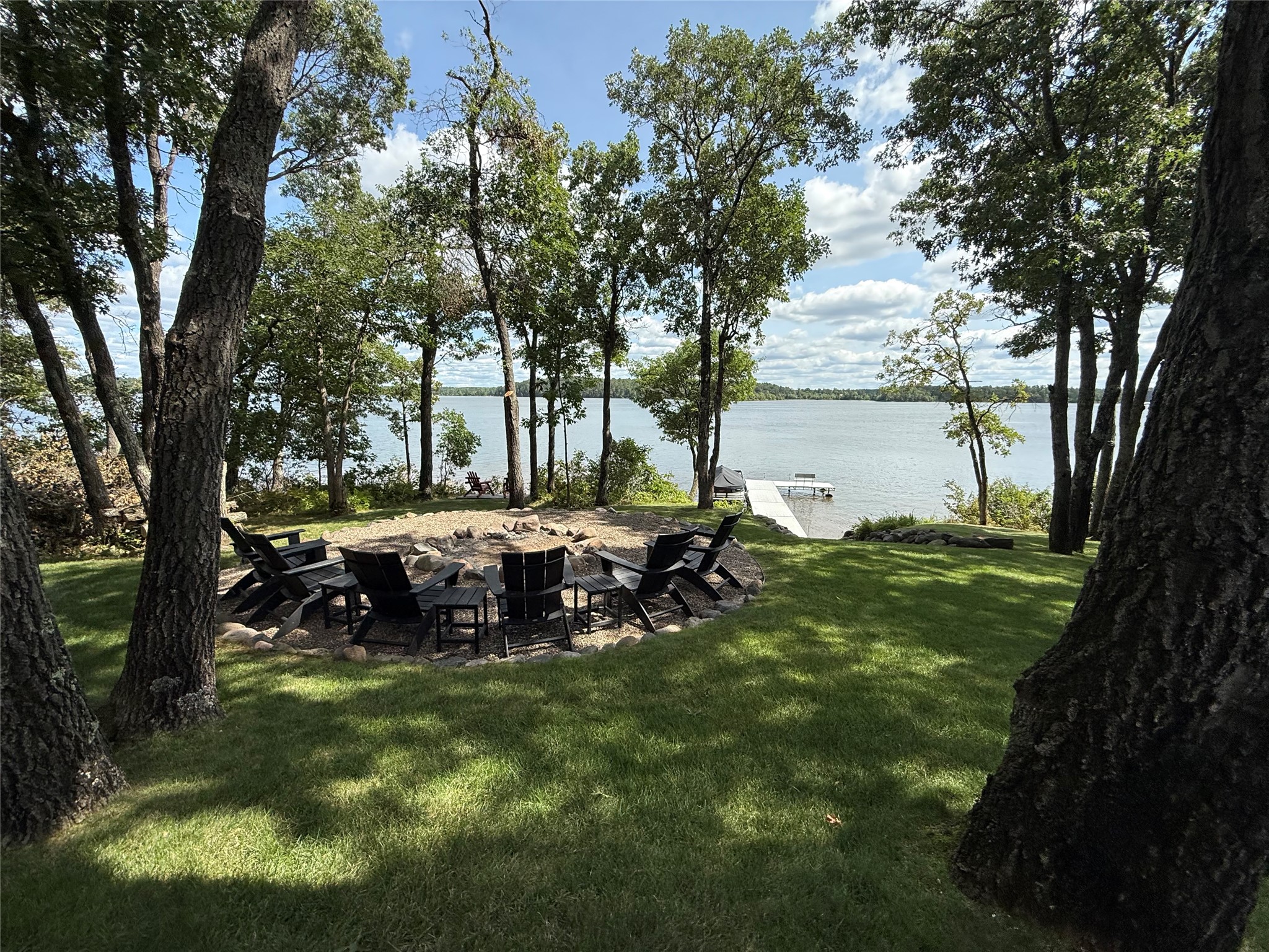 N14320 Island View Road Property Photo 3