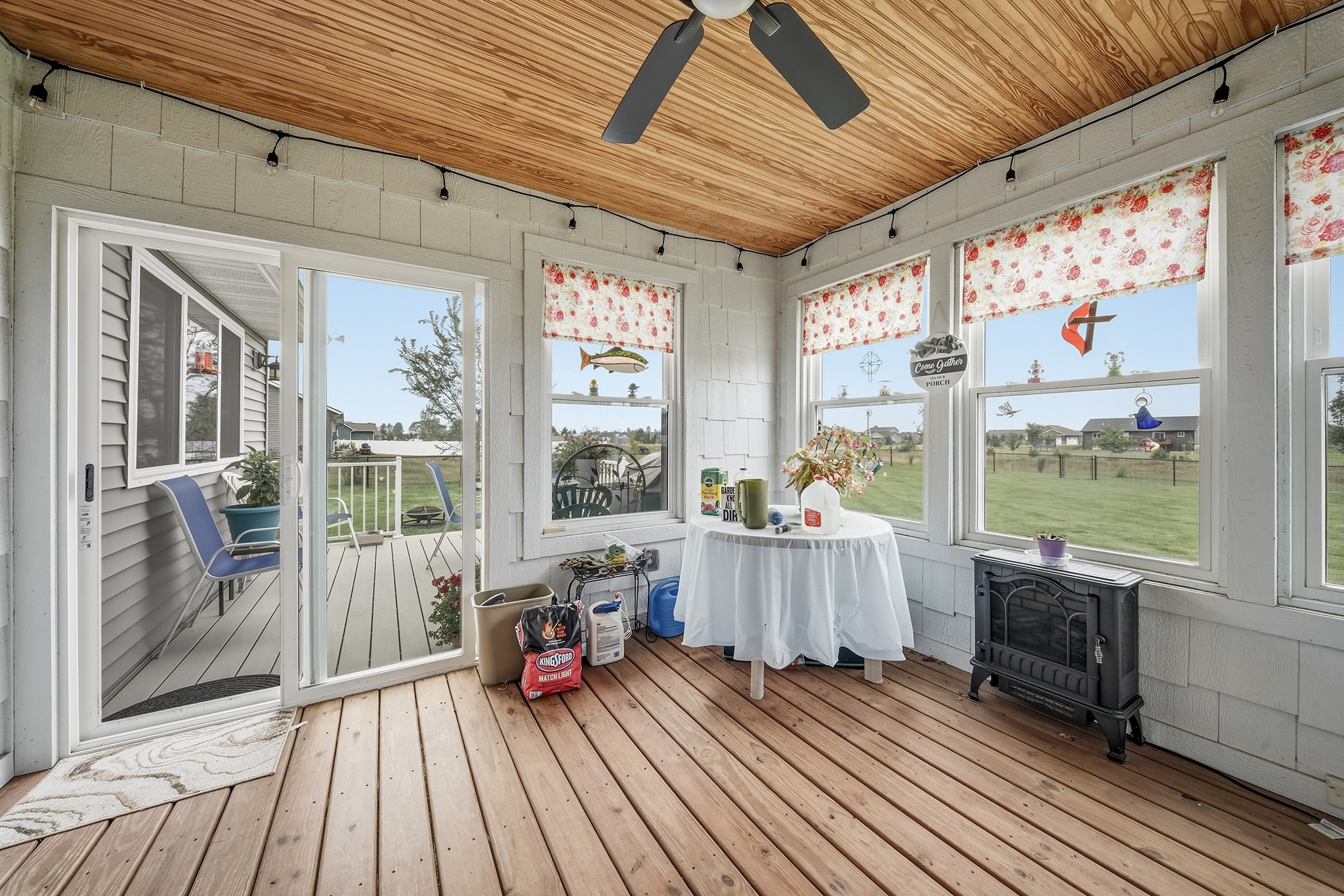 1604502 Property Photo 12