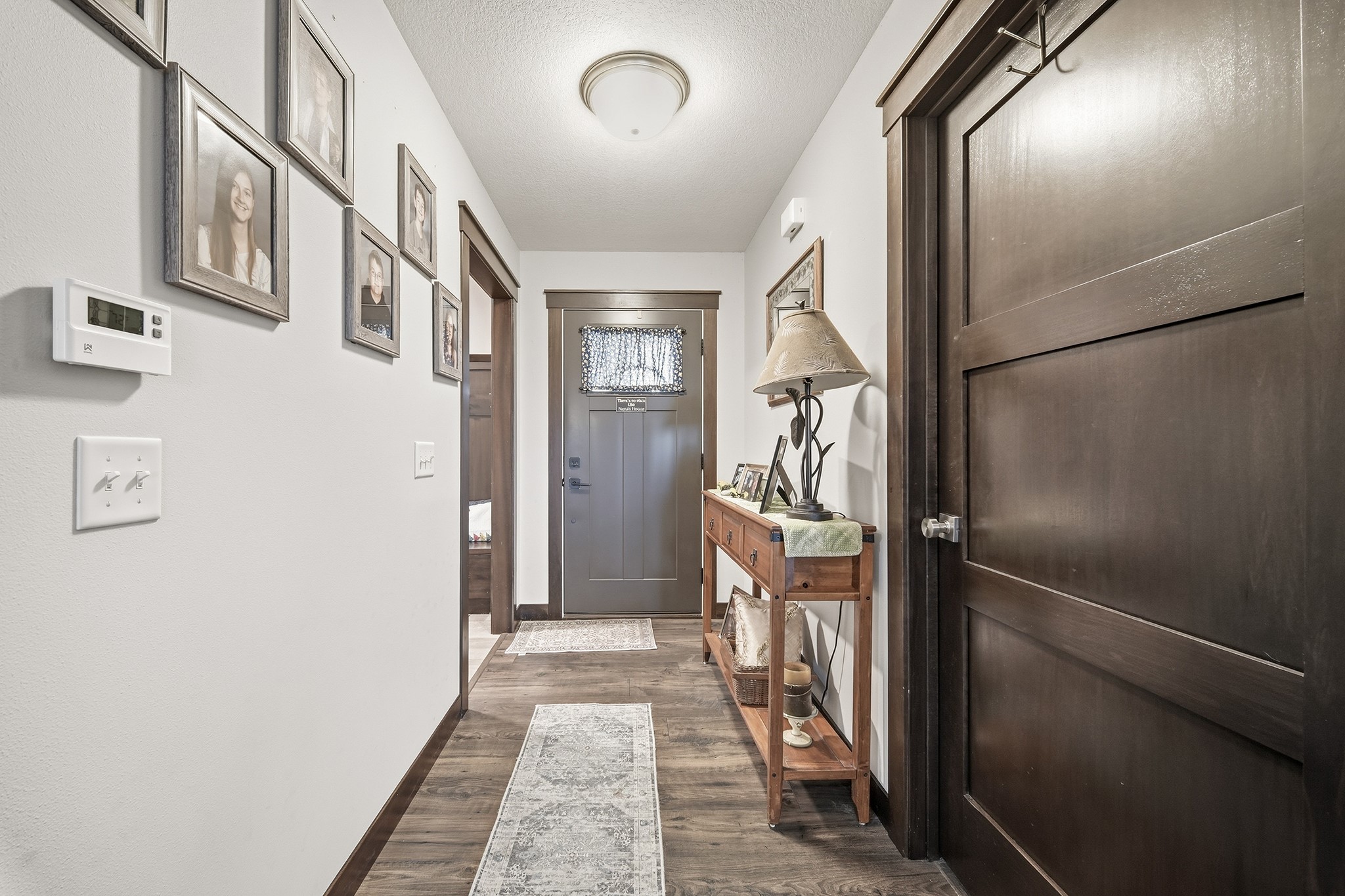 1604502 Property Photo 30