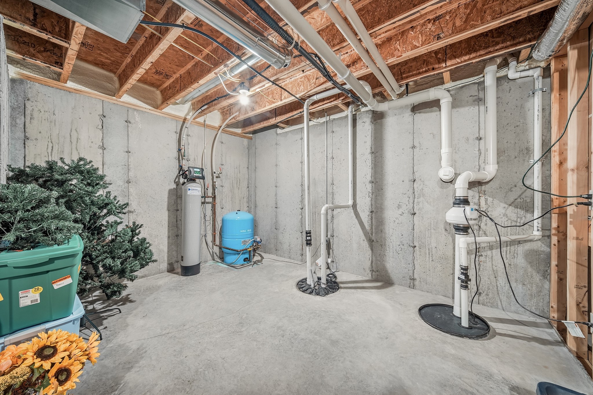 1604502 Property Photo 36