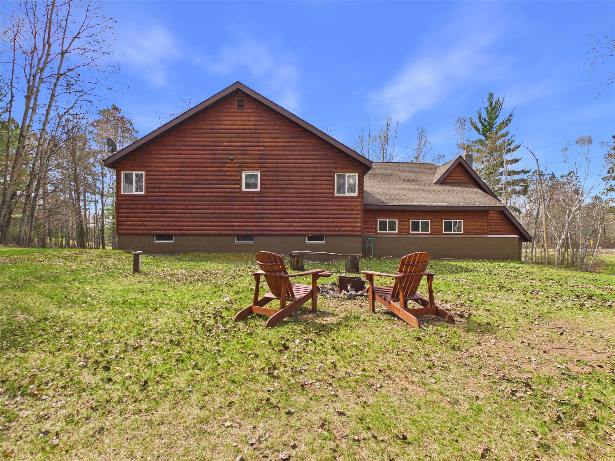 7329 E County Road T Property Photo 5