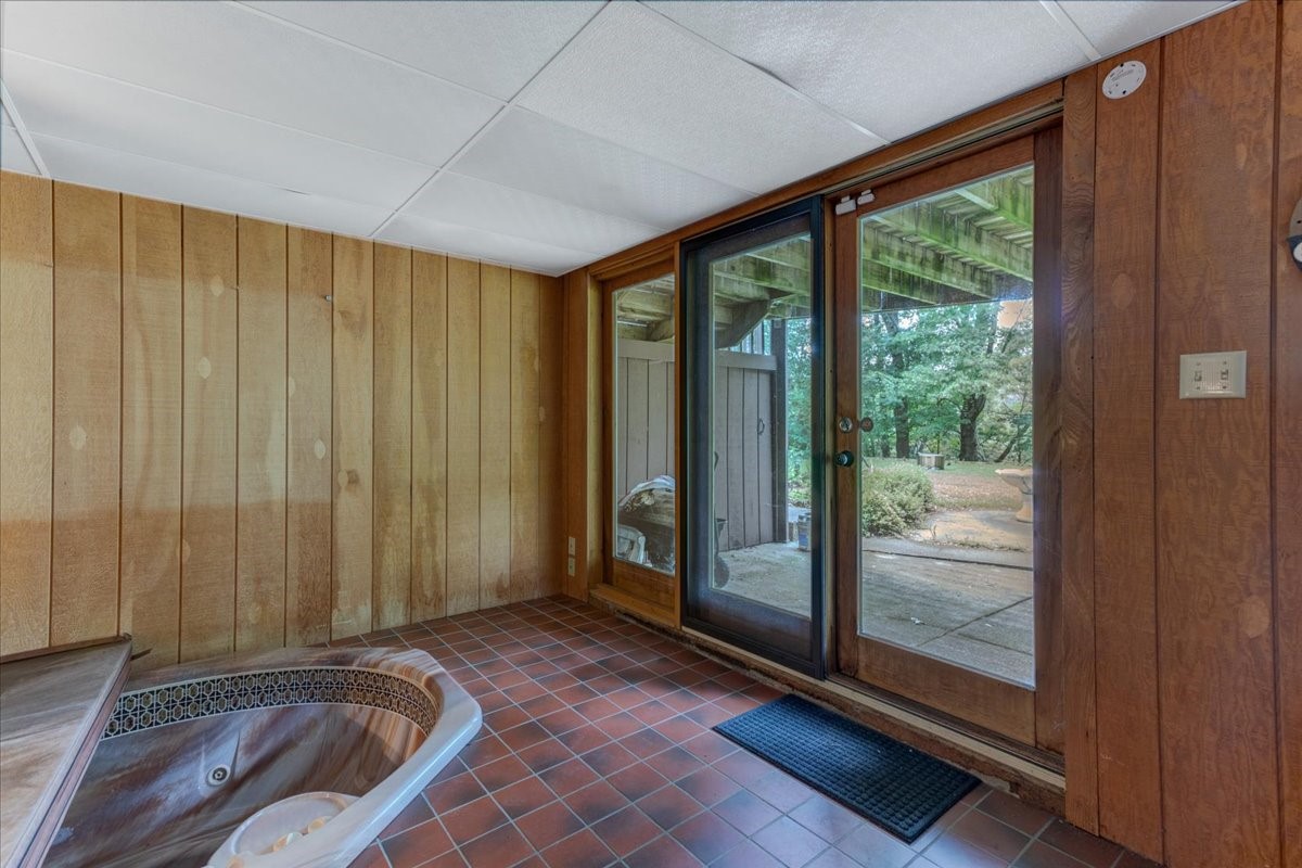 1121 River Heights Road Property Photo 38