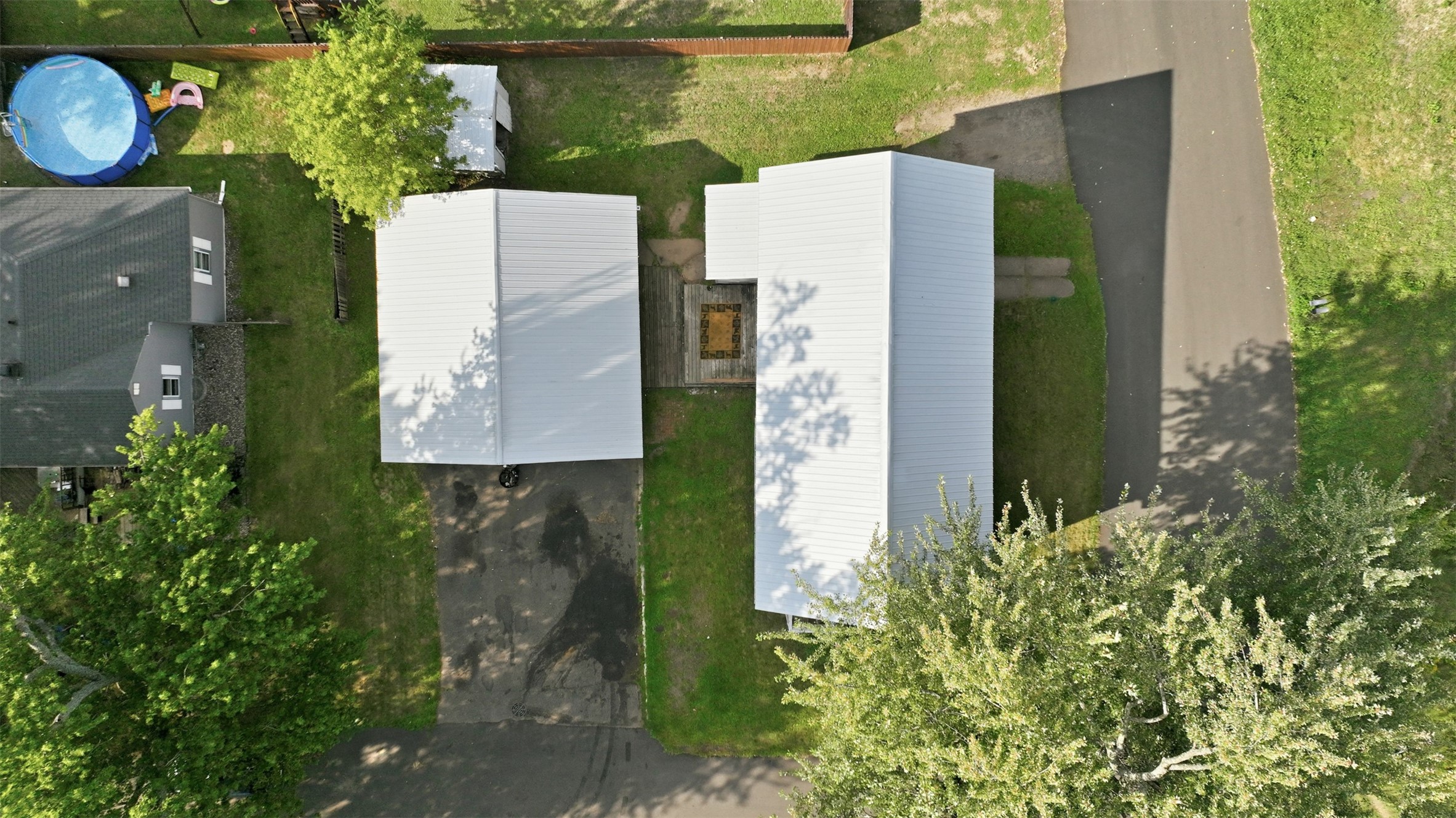 905 Lewis Avenue 1 & 2 Property Photo 34
