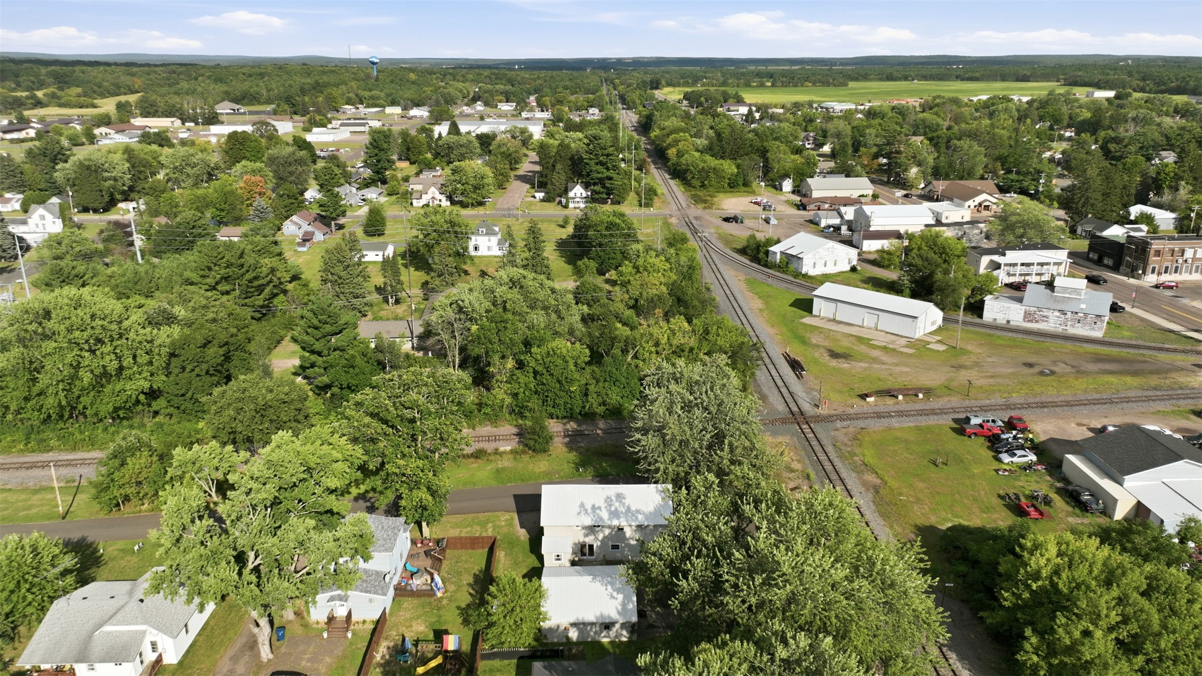905 Lewis Avenue 1 & 2 Property Photo 40