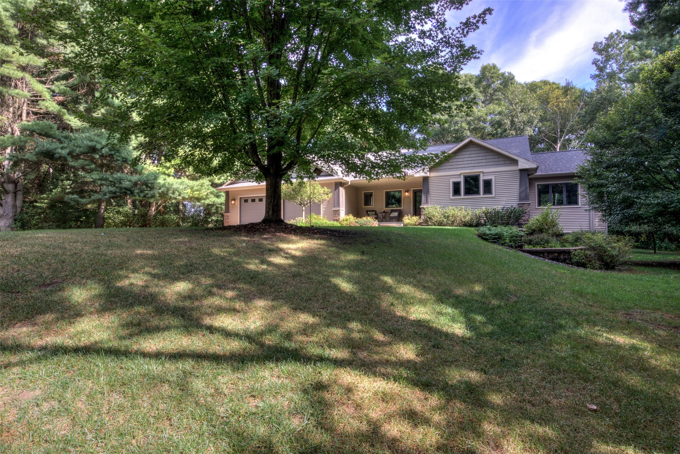 5500 Harold Street Property Photo 2