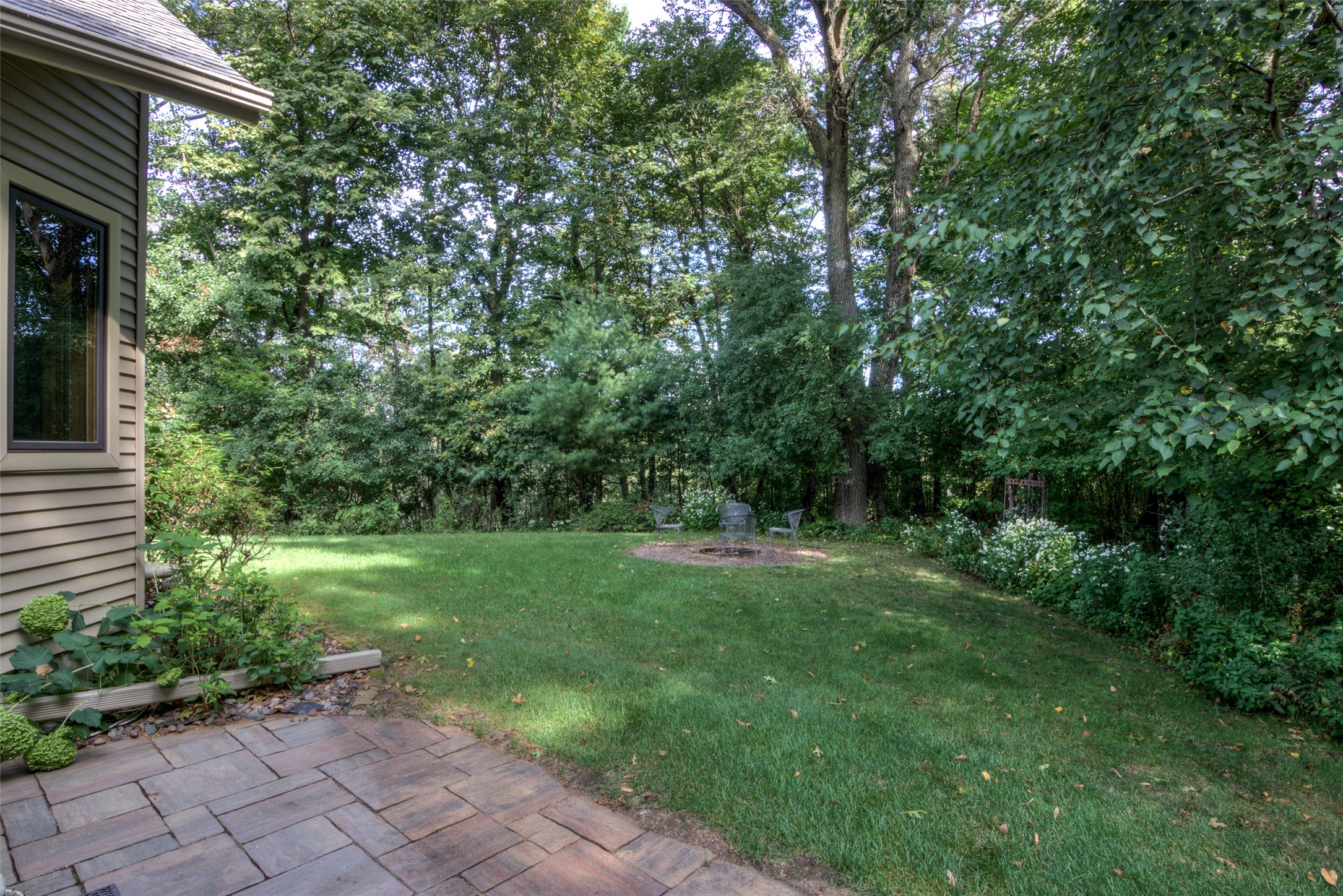 5500 Harold Street Property Photo 23
