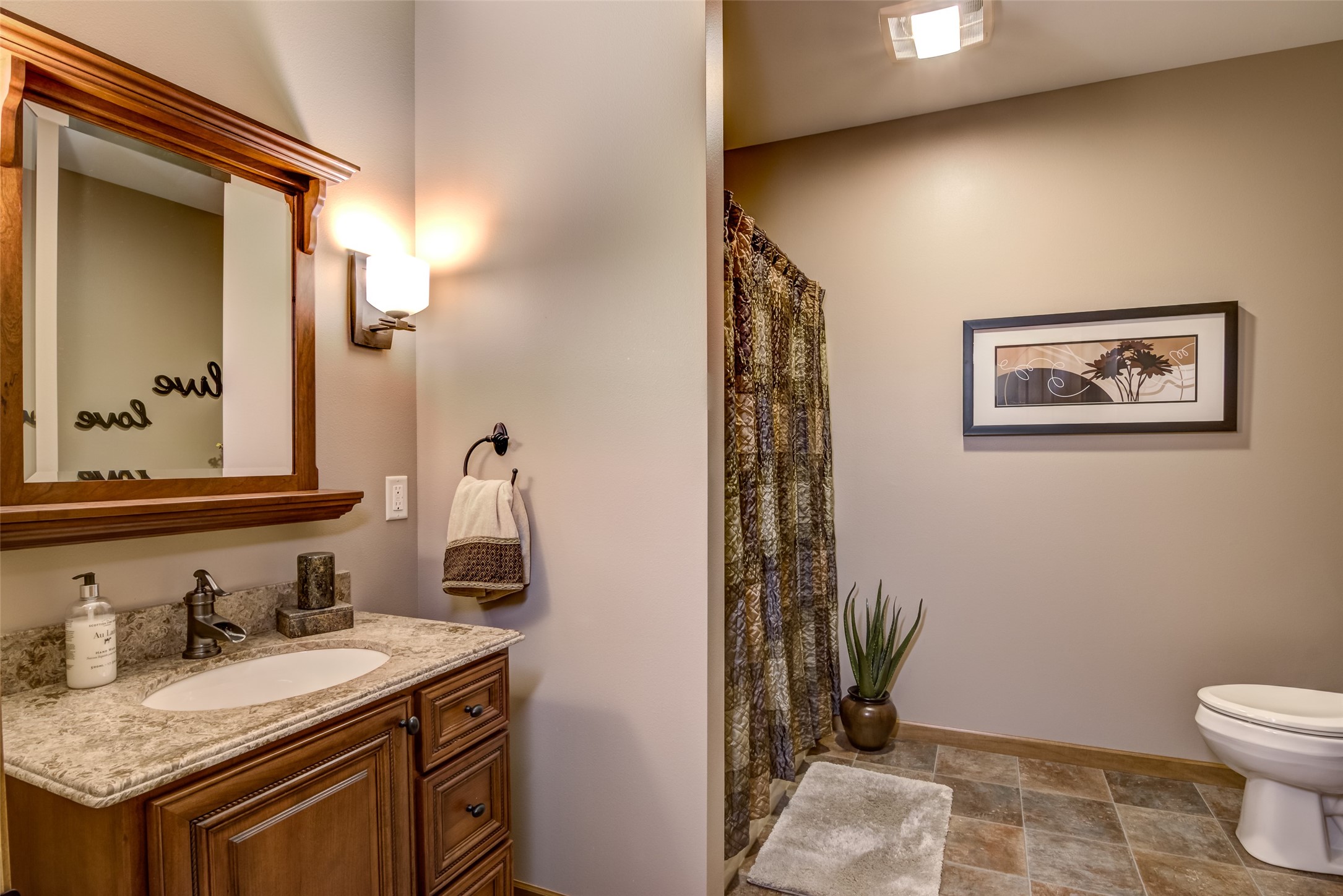 5500 Harold Street Property Photo 42