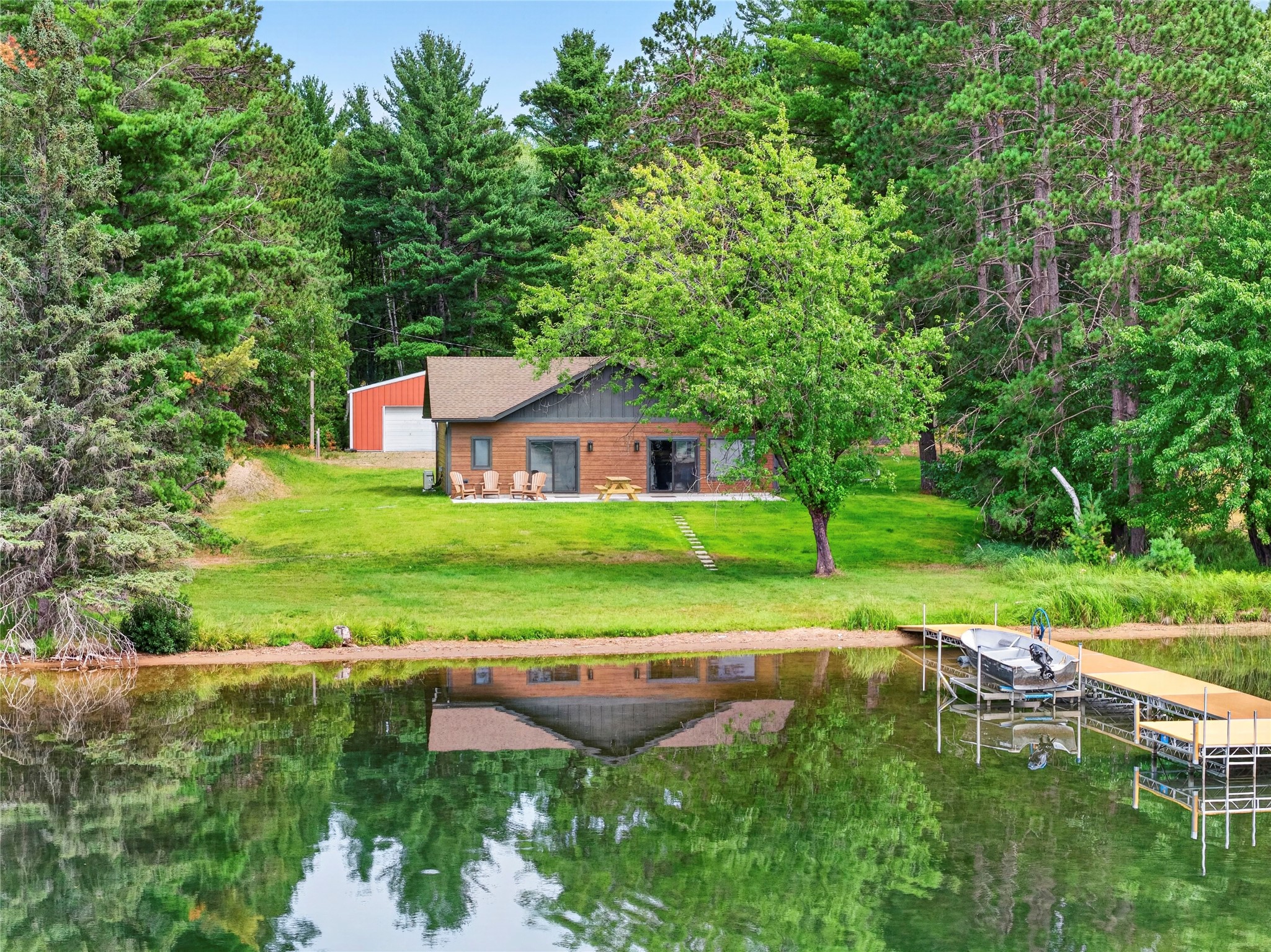 5435 James Road Property Photo 8